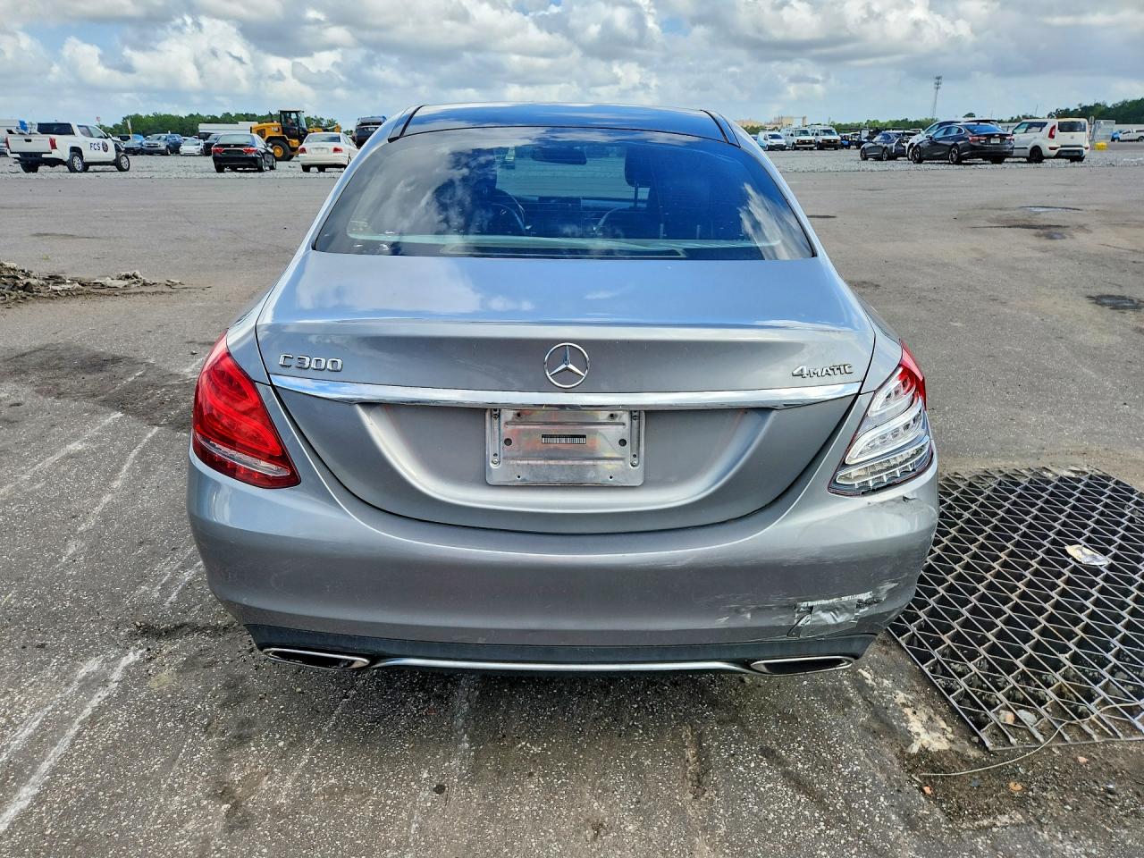 2015 Mercedes-benz C 300 4matic Silver vin: 55SWF4KBXFU006265