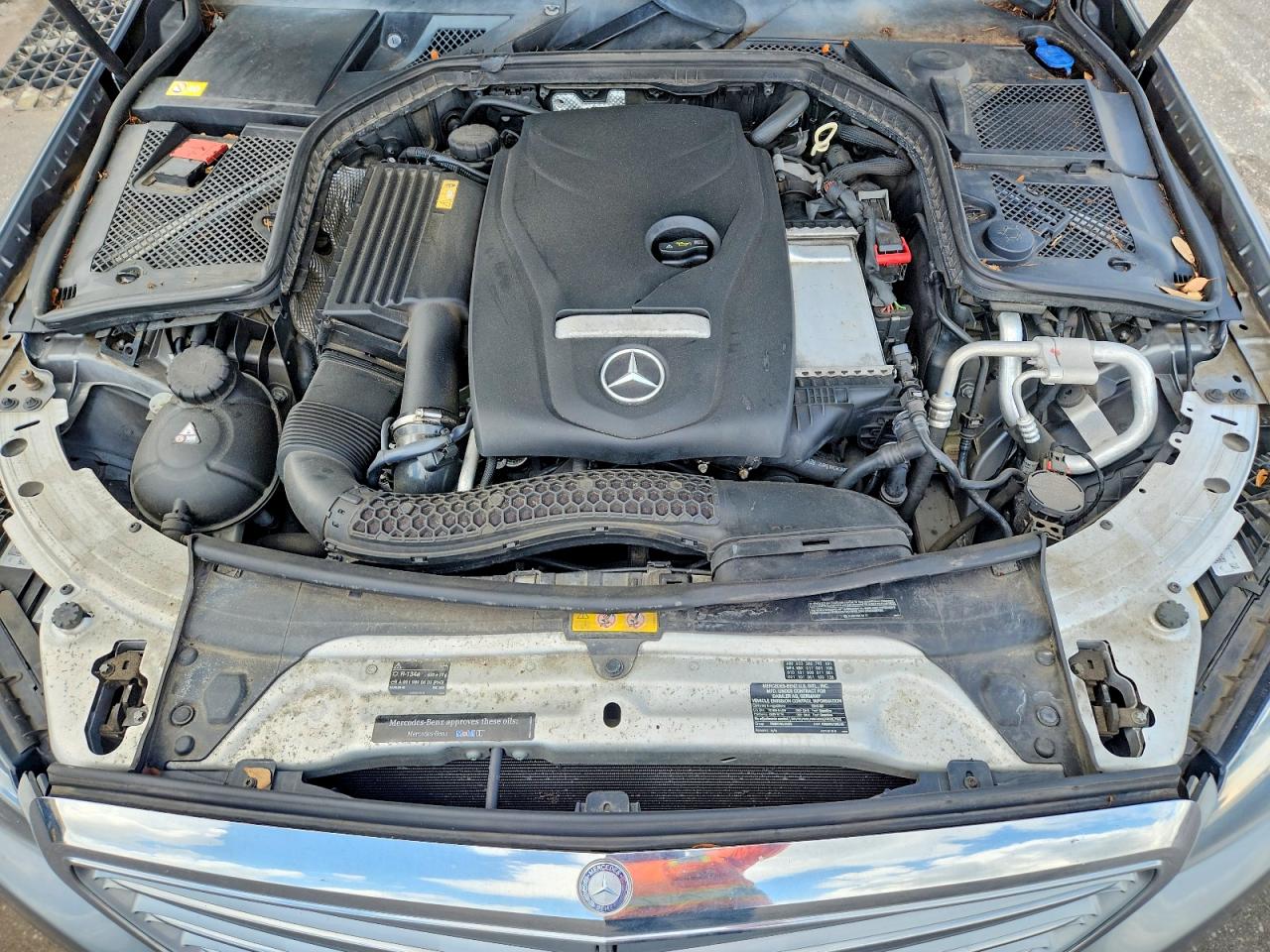2015 Mercedes-benz C 300 4matic Silver vin: 55SWF4KBXFU006265