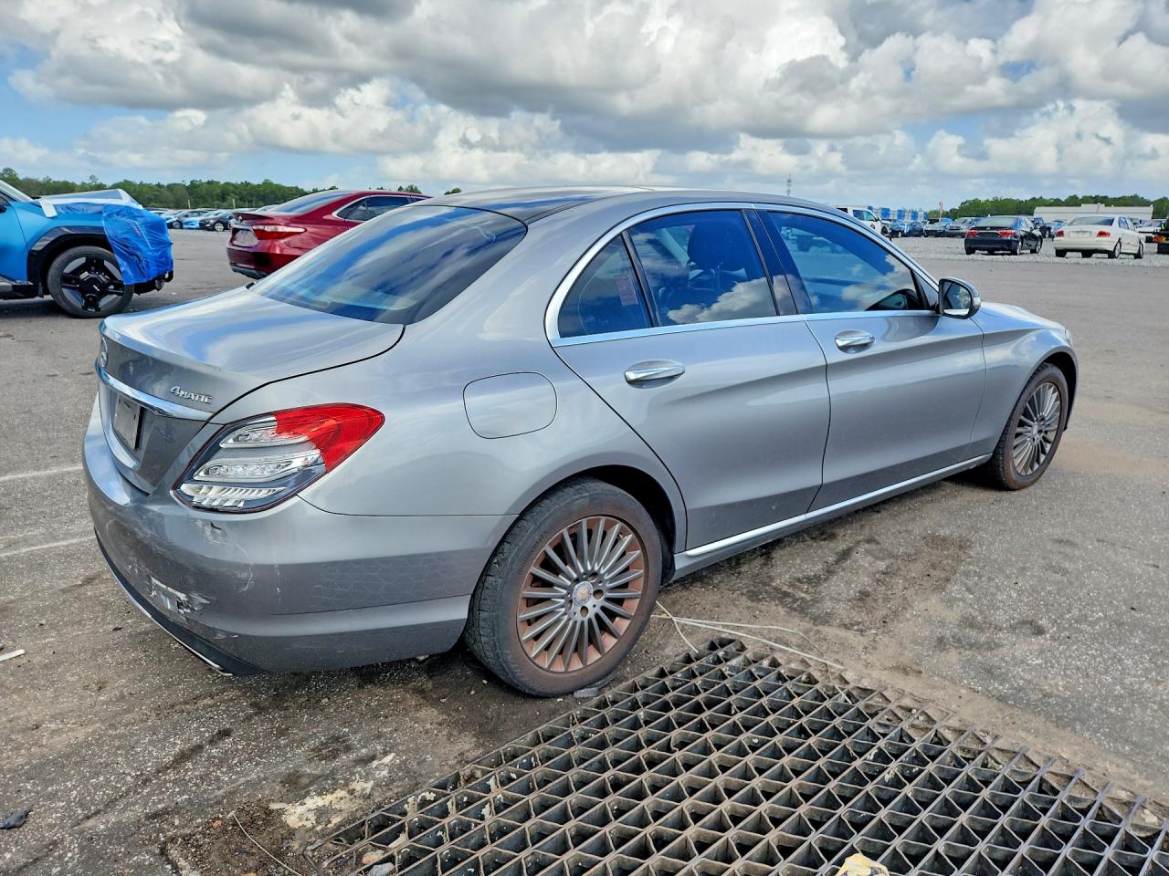 2015 Mercedes-benz C 300 4matic Silver vin: 55SWF4KBXFU006265