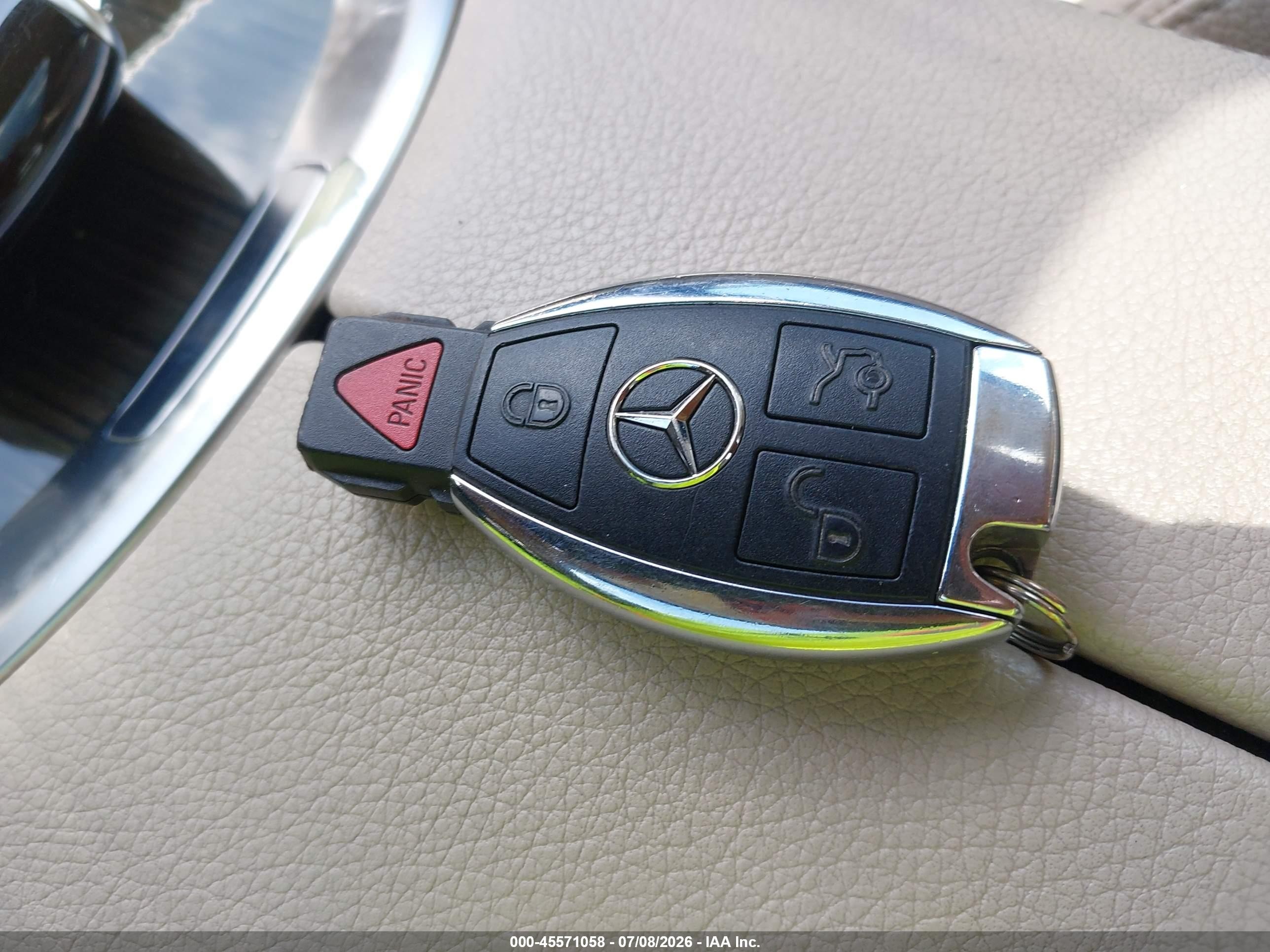 2015 Mercedes-benz C 300 4matic Blue vin: 55SWF4KBXFU008694