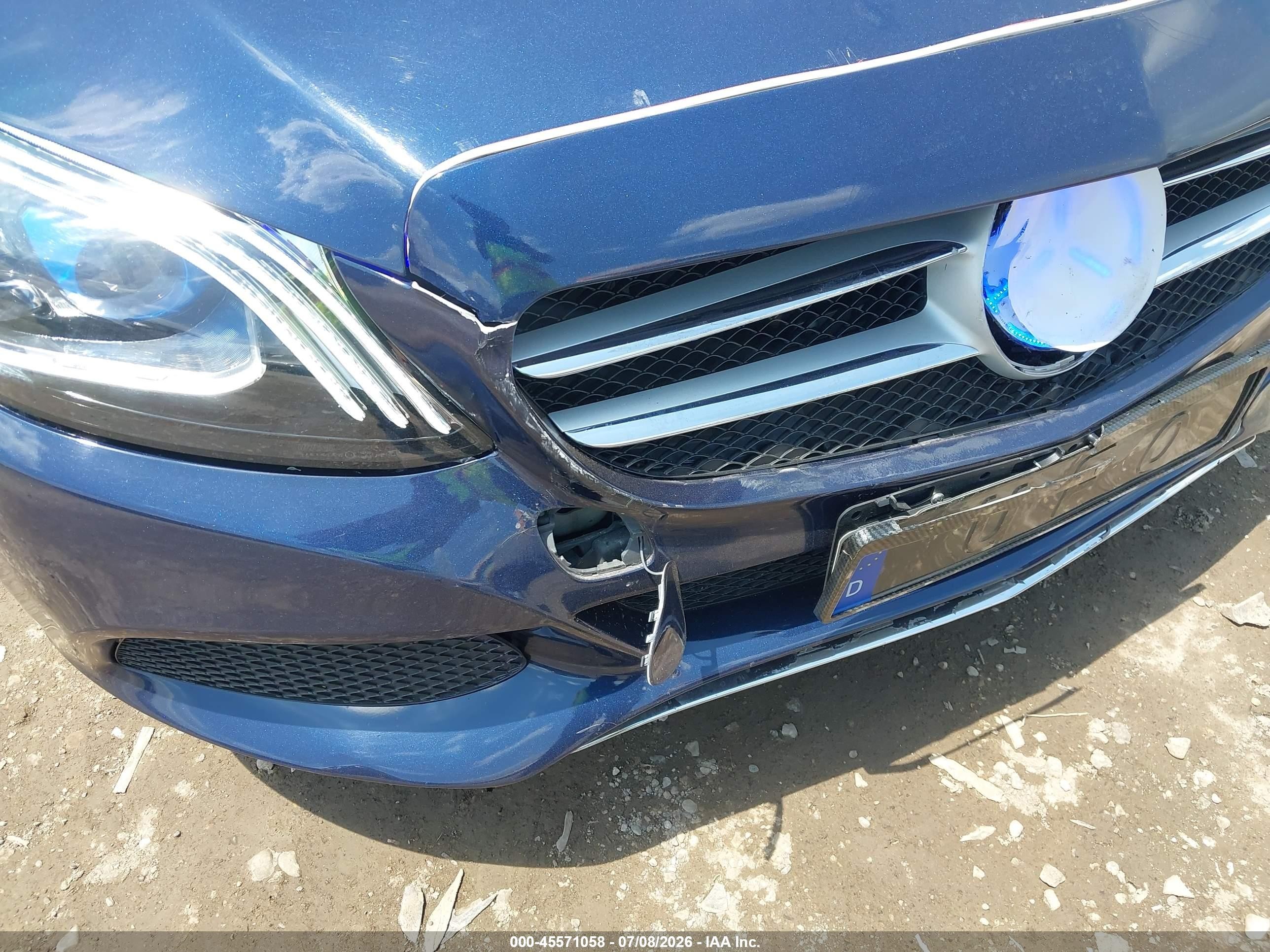 2015 Mercedes-benz C 300 4matic Blue vin: 55SWF4KBXFU008694