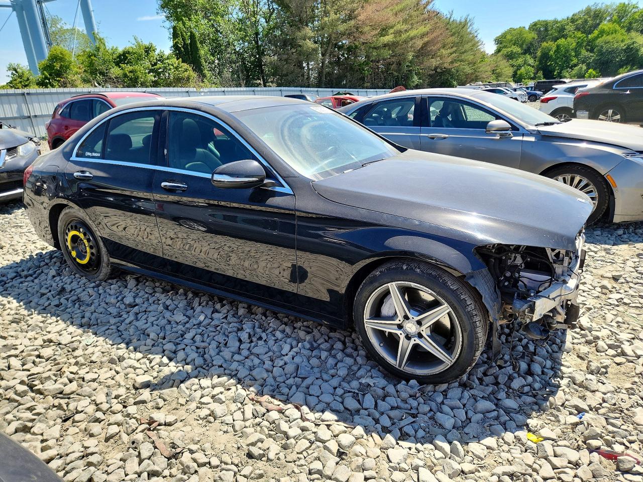 2015 Mercedes-benz C 300 4matic Черный vin: 55SWF4KBXFU012230
