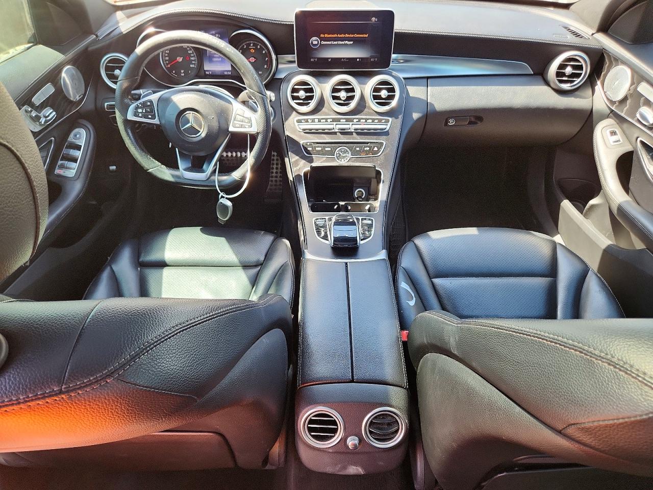 2015 Mercedes-benz C 300 4matic Черный vin: 55SWF4KBXFU012230