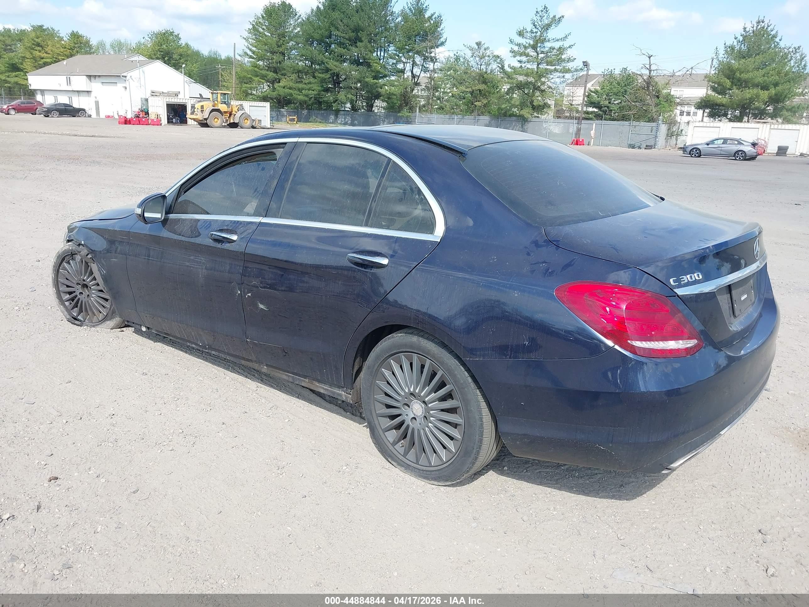 2015 Mercedes-benz C 300 Luxury 4matic Blue vin: 55SWF4KBXFU013328