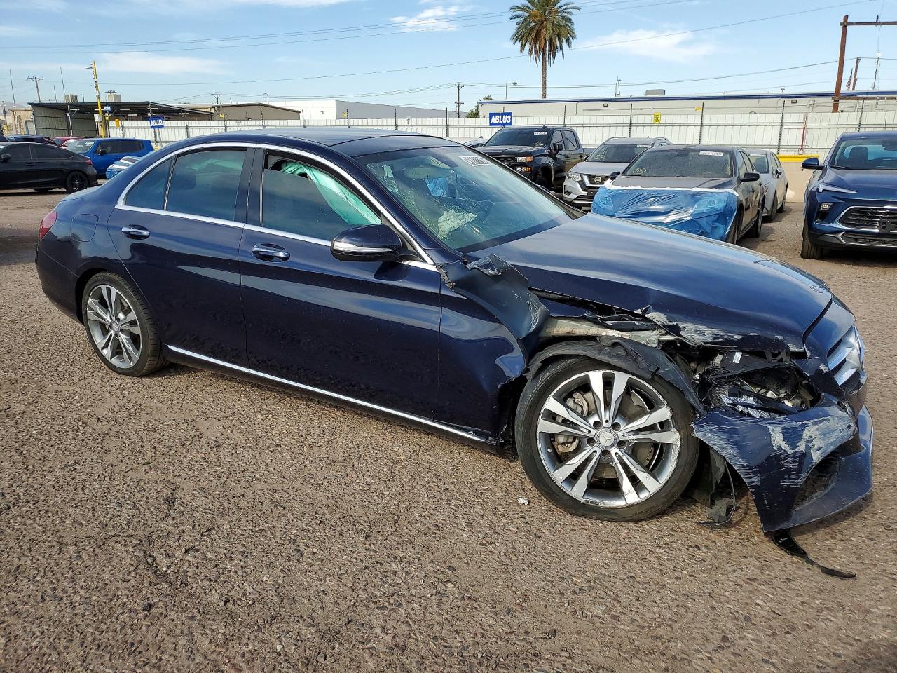 2015 Mercedes-benz C 300 4matic Blue vin: 55SWF4KBXFU022319