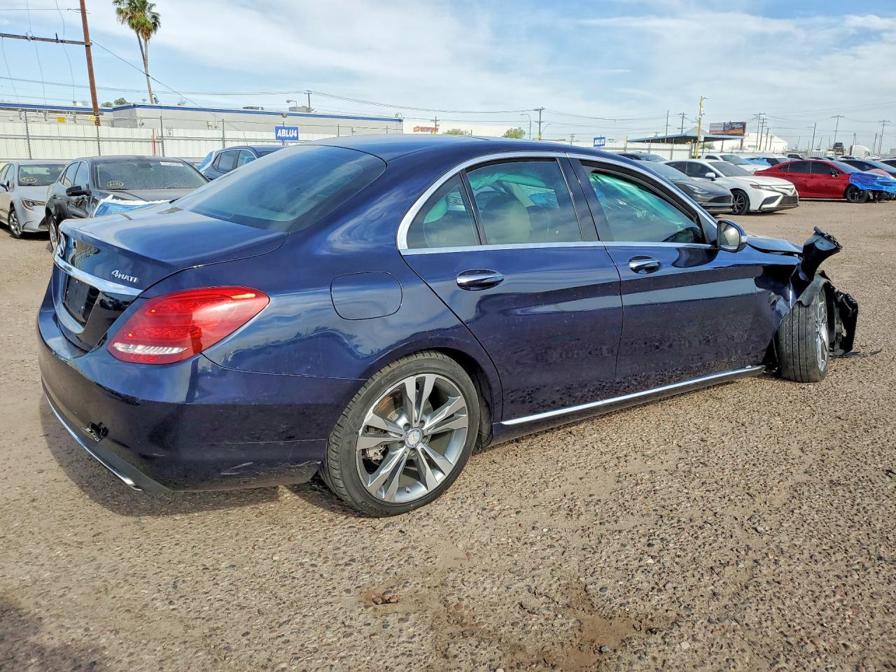 2015 Mercedes-benz C 300 4matic Blue vin: 55SWF4KBXFU022319