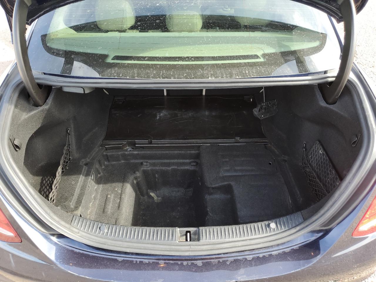 2015 Mercedes-benz C 300 4matic Blue vin: 55SWF4KBXFU022319 Damage: Trunk/Cargo Mat, Missing, Replacement Required