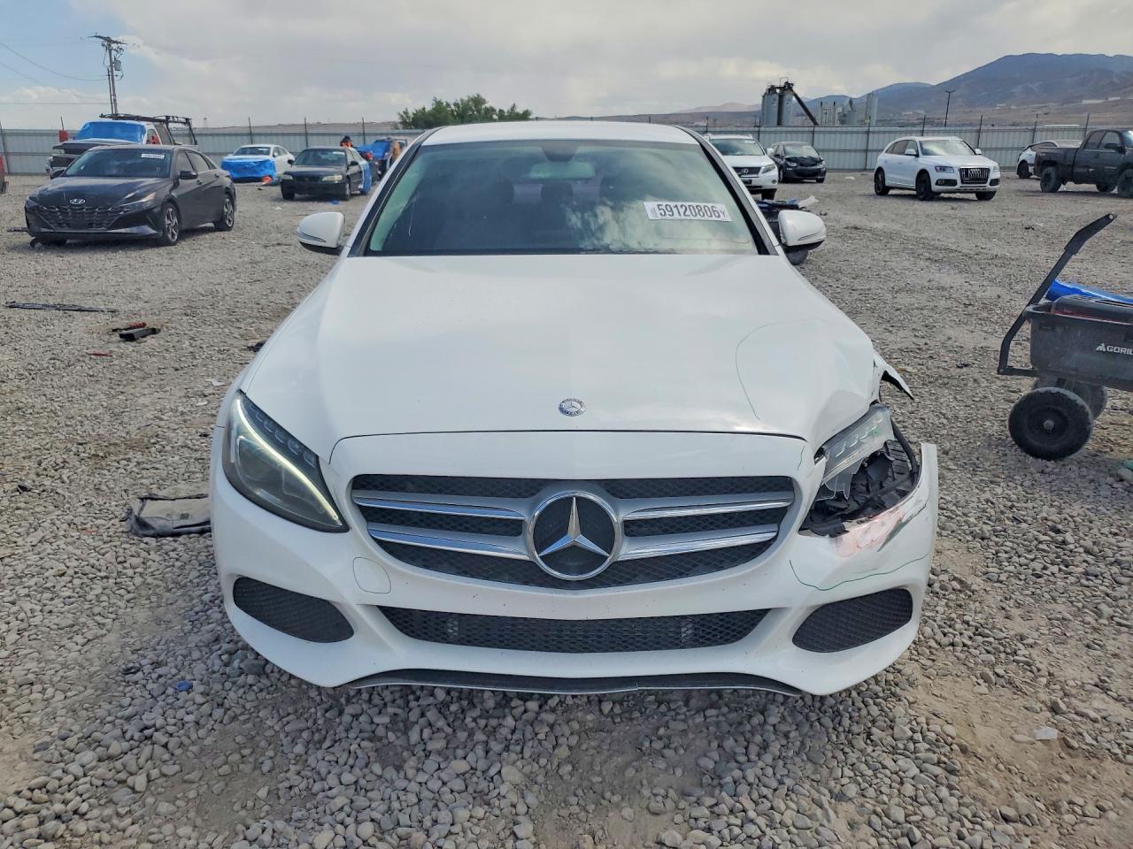2015 Mercedes-benz C 300 4matic White vin: 55SWF4KBXFU022420
