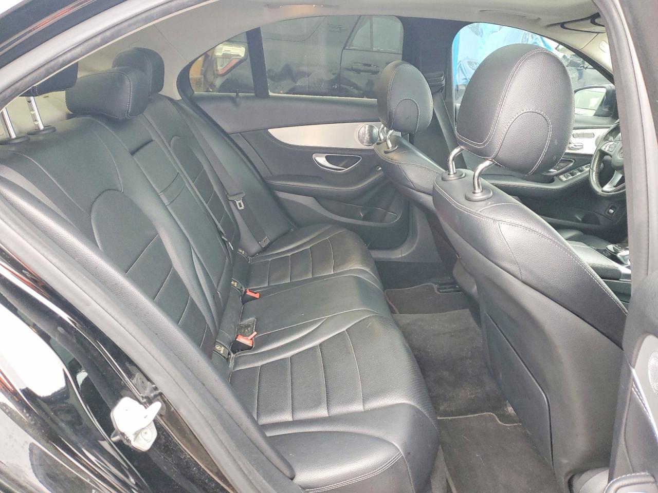 2015 Mercedes-benz C 300 4matic Black vin: 55SWF4KBXFU022885