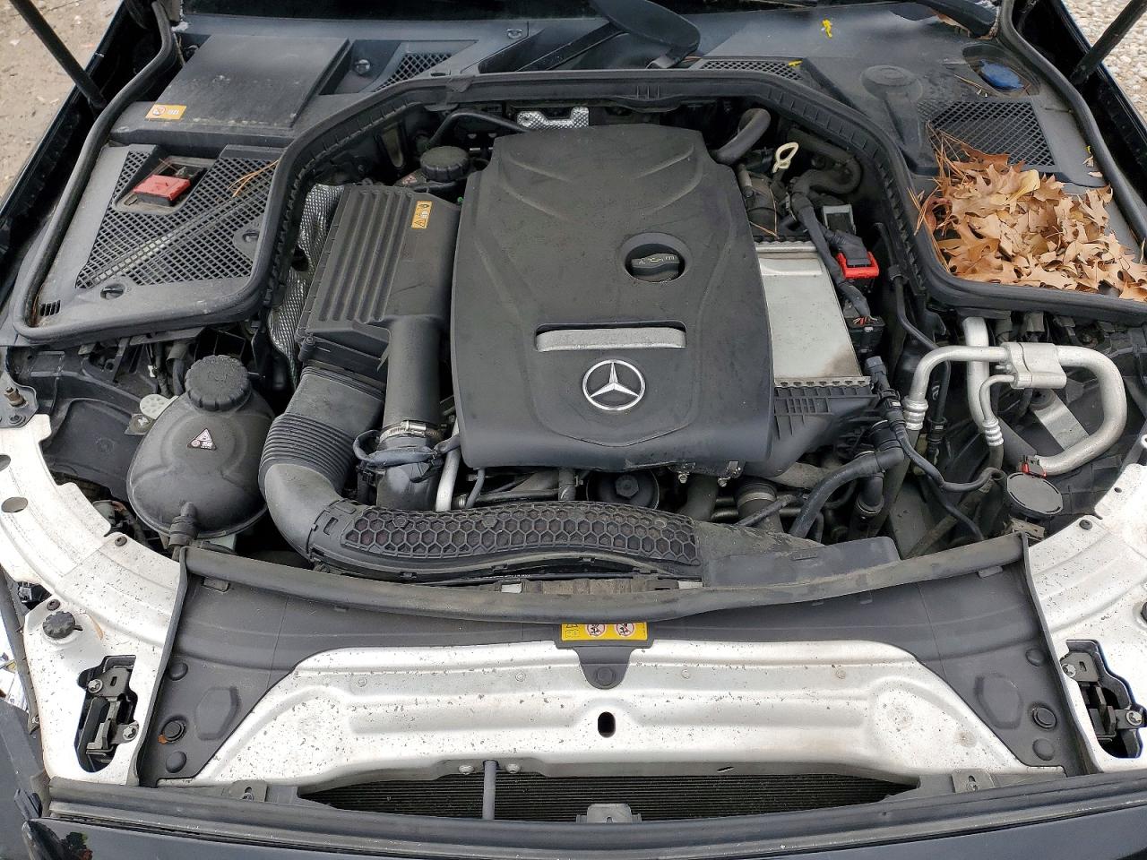 2015 Mercedes-benz C 300 4matic Black vin: 55SWF4KBXFU022885