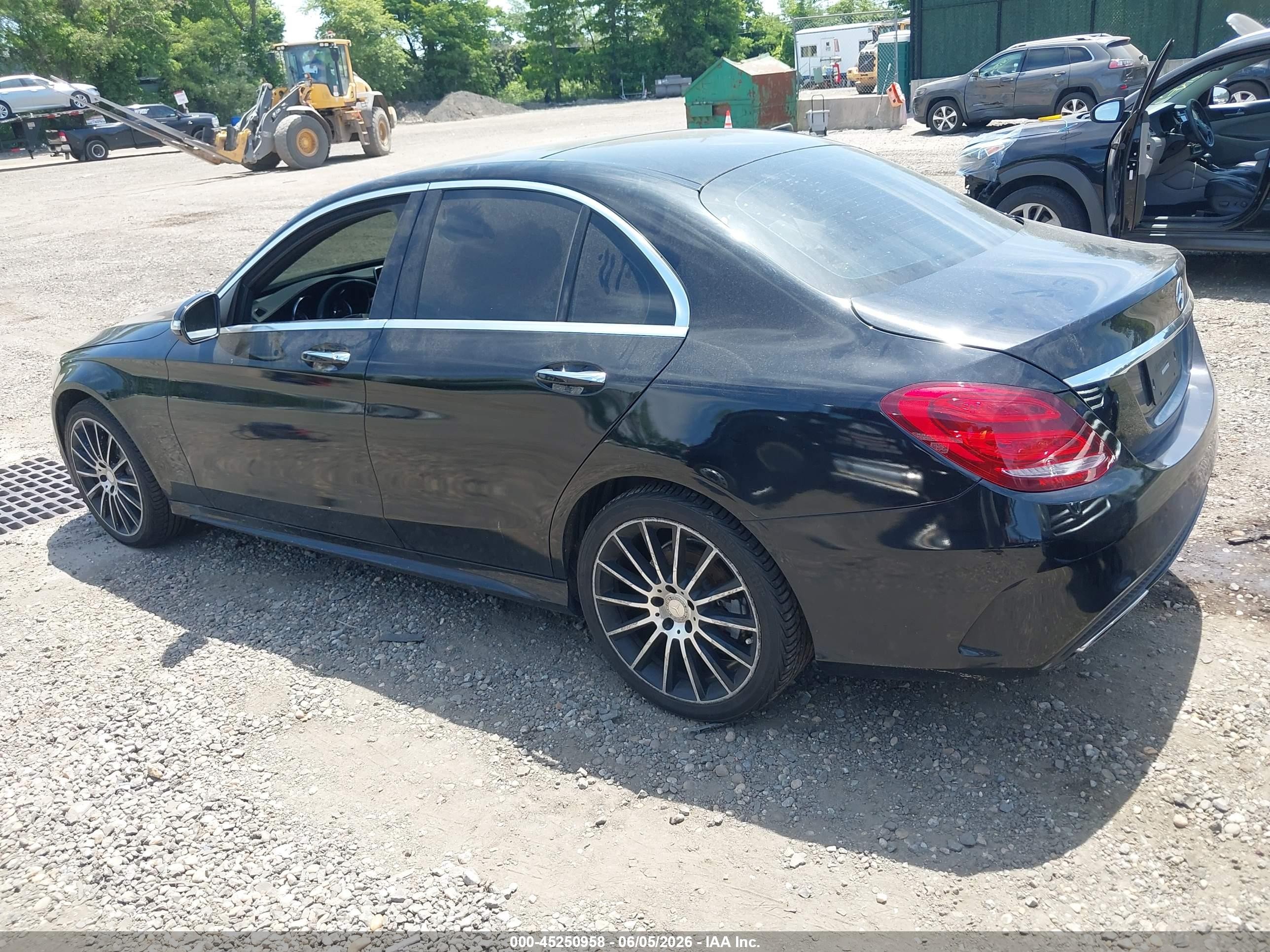 2015 Mercedes-benz C 300 4matic/luxury 4matic/sport 4matic Black vin: 55SWF4KBXFU024250