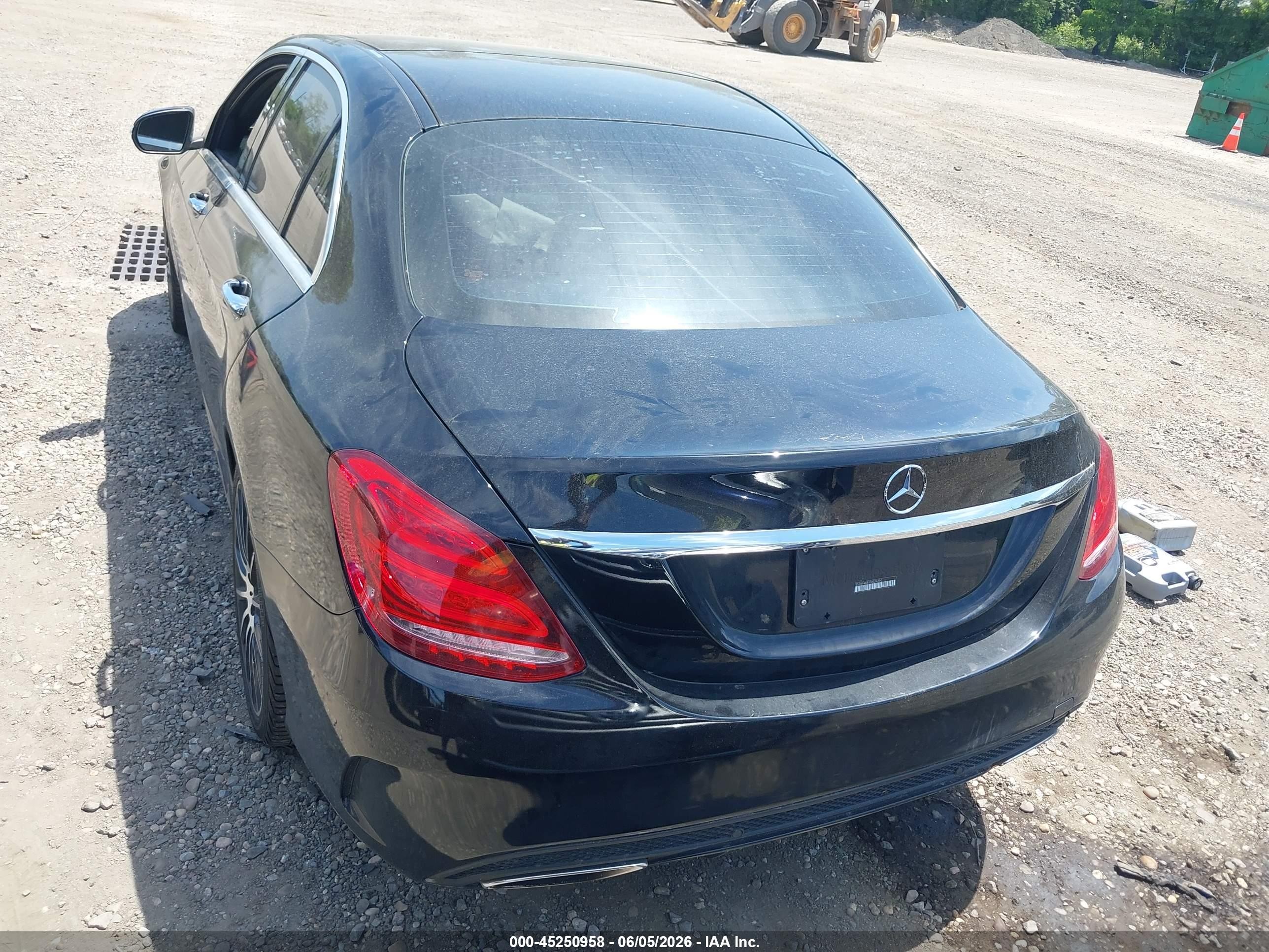 2015 Mercedes-benz C 300 4matic/luxury 4matic/sport 4matic Black vin: 55SWF4KBXFU024250