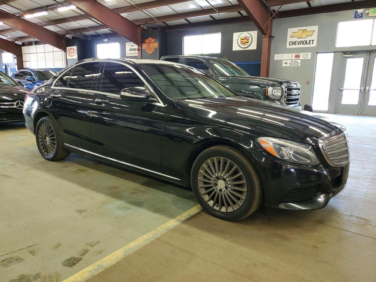 2015 Mercedes-benz C 300 4matic Black vin: 55SWF4KBXFU025351