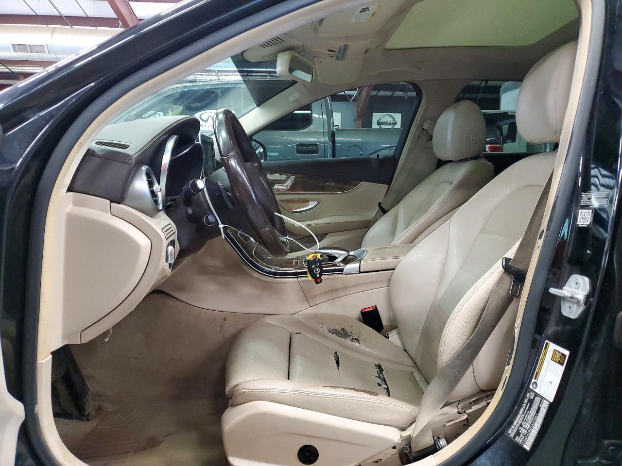 2015 Mercedes-benz C 300 4matic Black vin: 55SWF4KBXFU025351