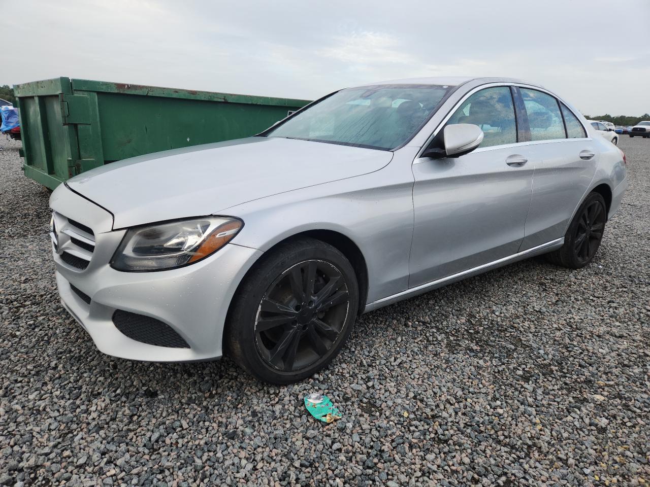 2015 Mercedes-benz C 300 4matic Белый vin: 55SWF4KBXFU028895