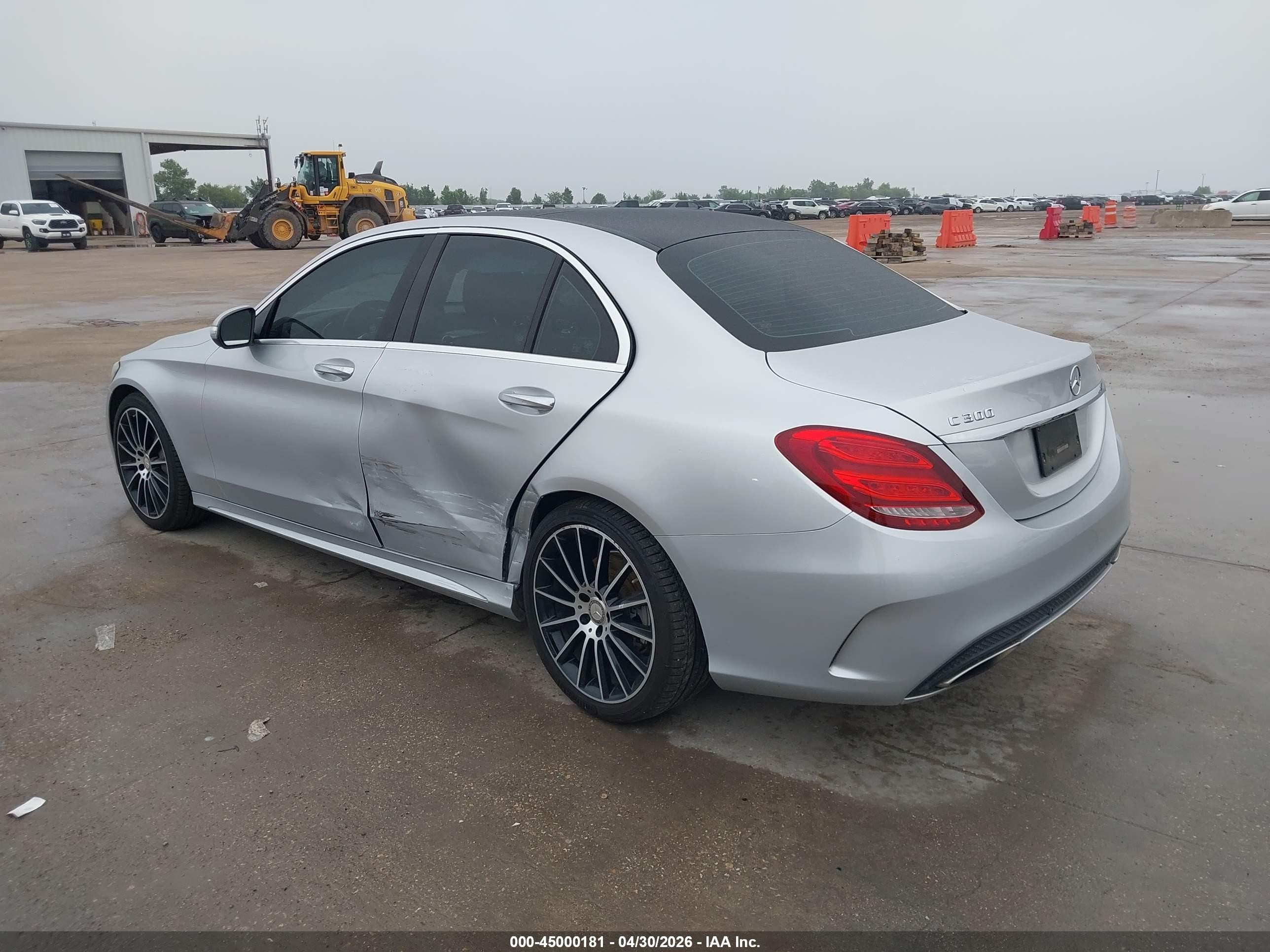 2015 Mercedes-benz C 300 Sport 4matic Silver vin: 55SWF4KBXFU030775