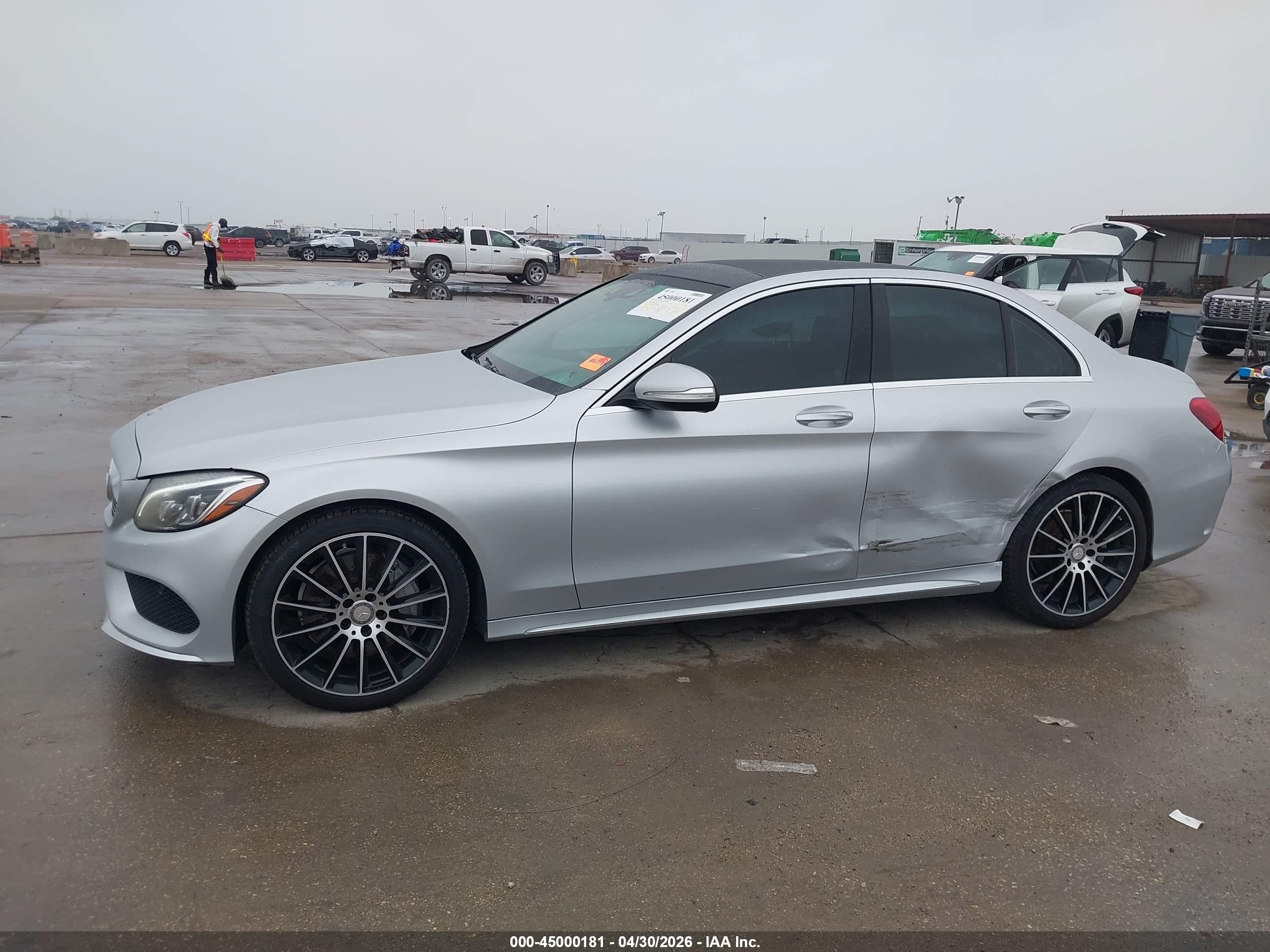 2015 Mercedes-benz C 300 Sport 4matic Silver vin: 55SWF4KBXFU030775