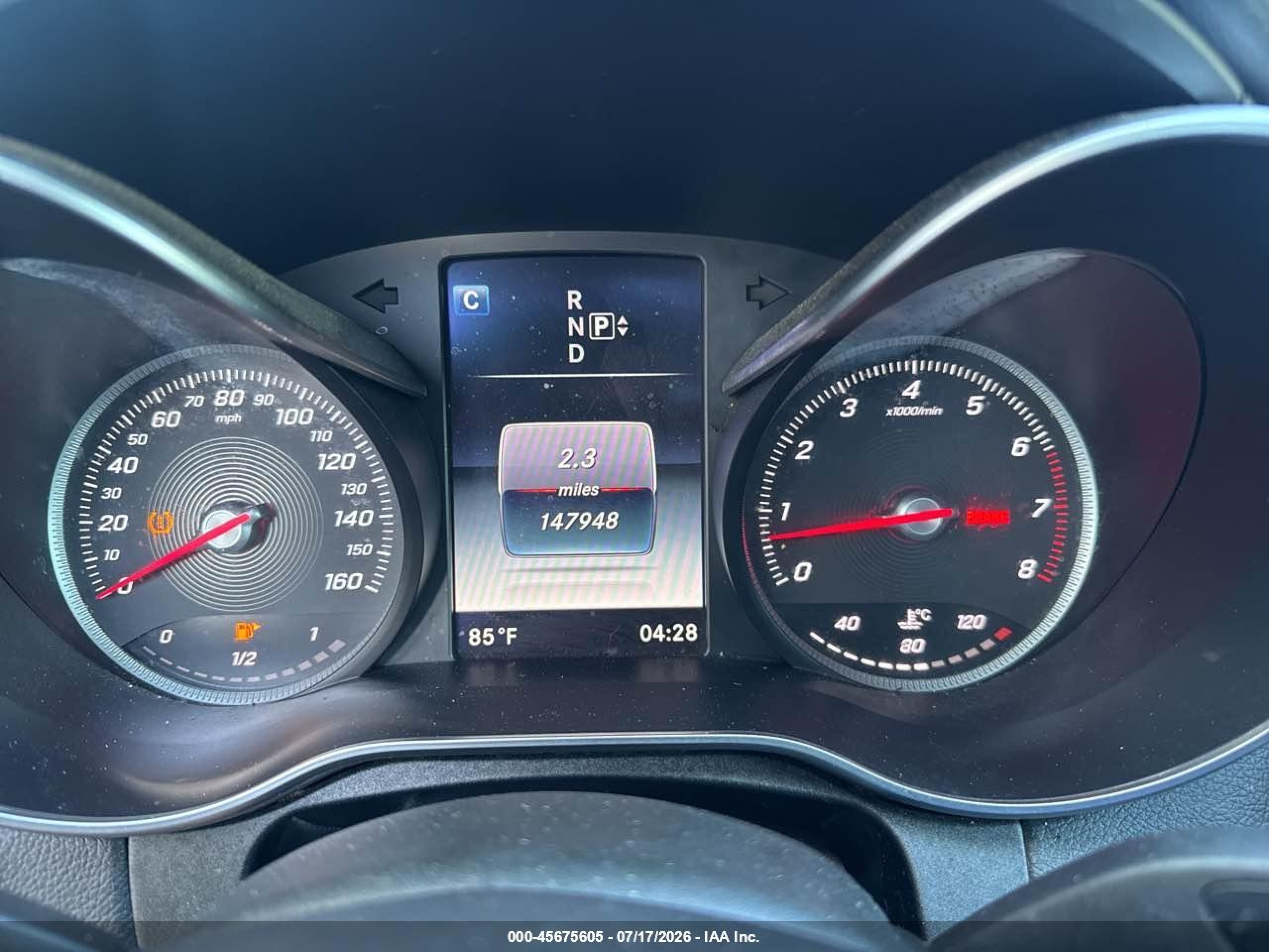 2015 Mercedes-benz C 300 4matic Серебряный vin: 55SWF4KBXFU034762