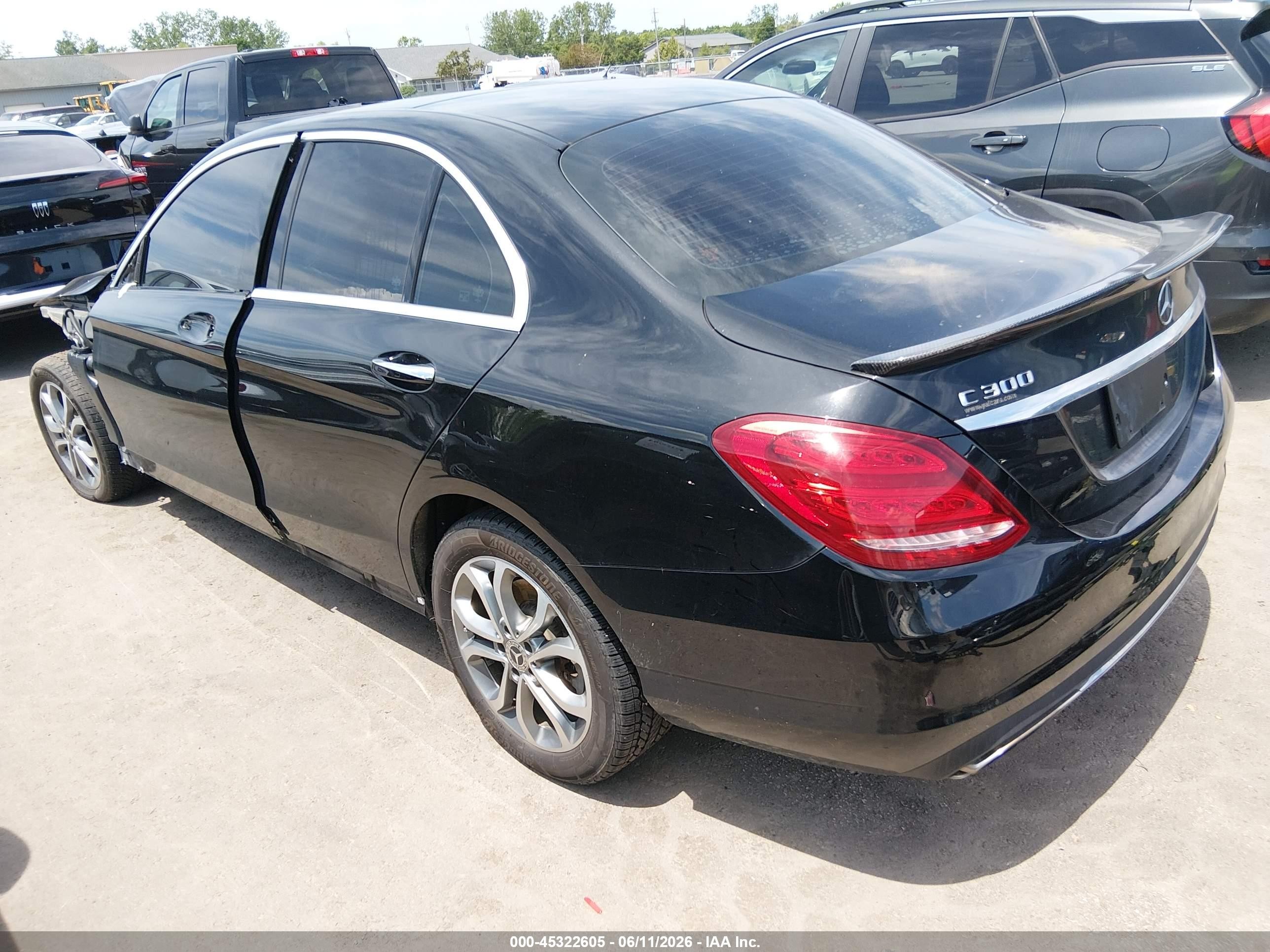 2015 Mercedes-benz C 300 4matic Black vin: 55SWF4KBXFU035622