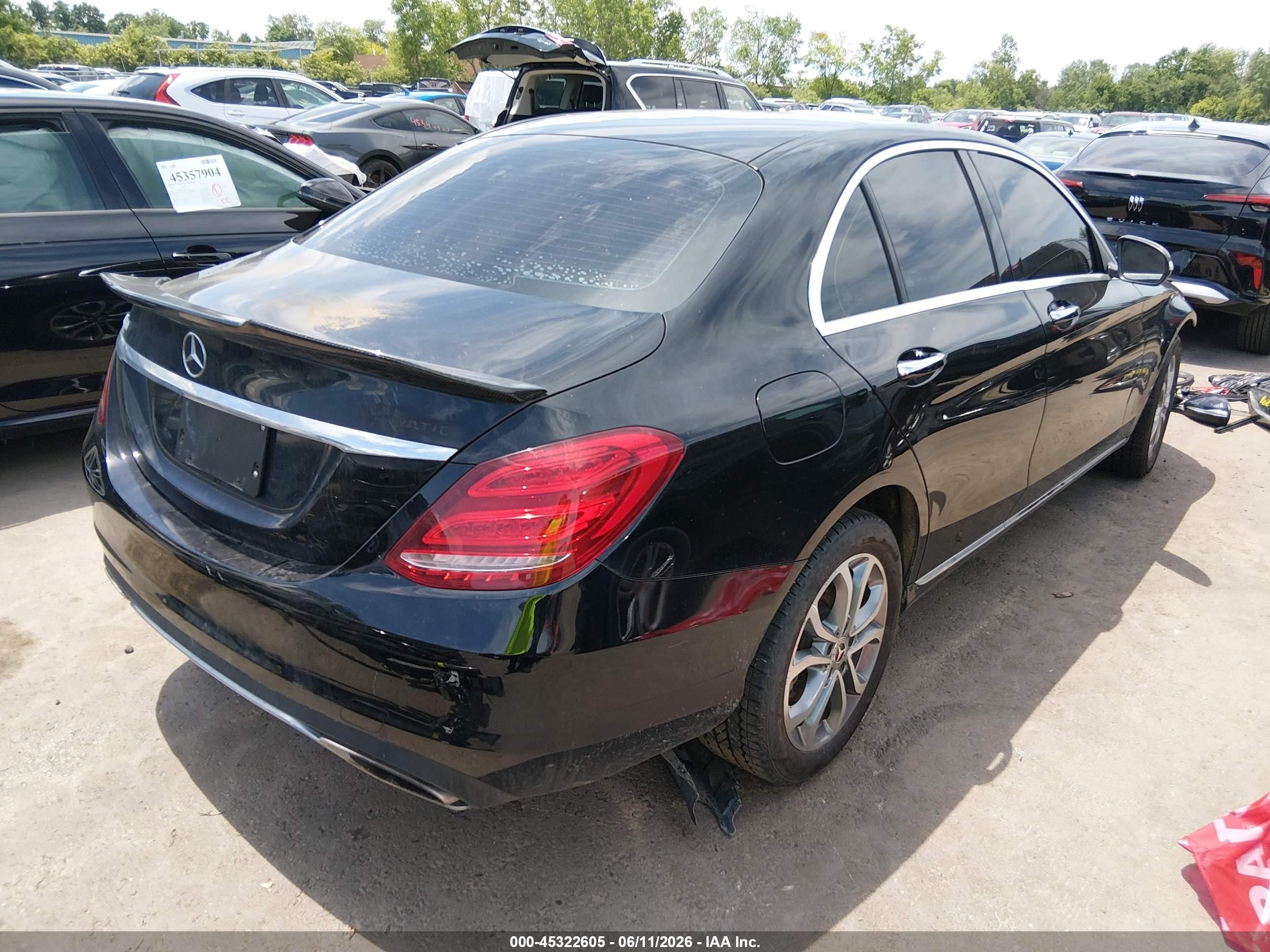 2015 Mercedes-benz C 300 4matic Black vin: 55SWF4KBXFU035622