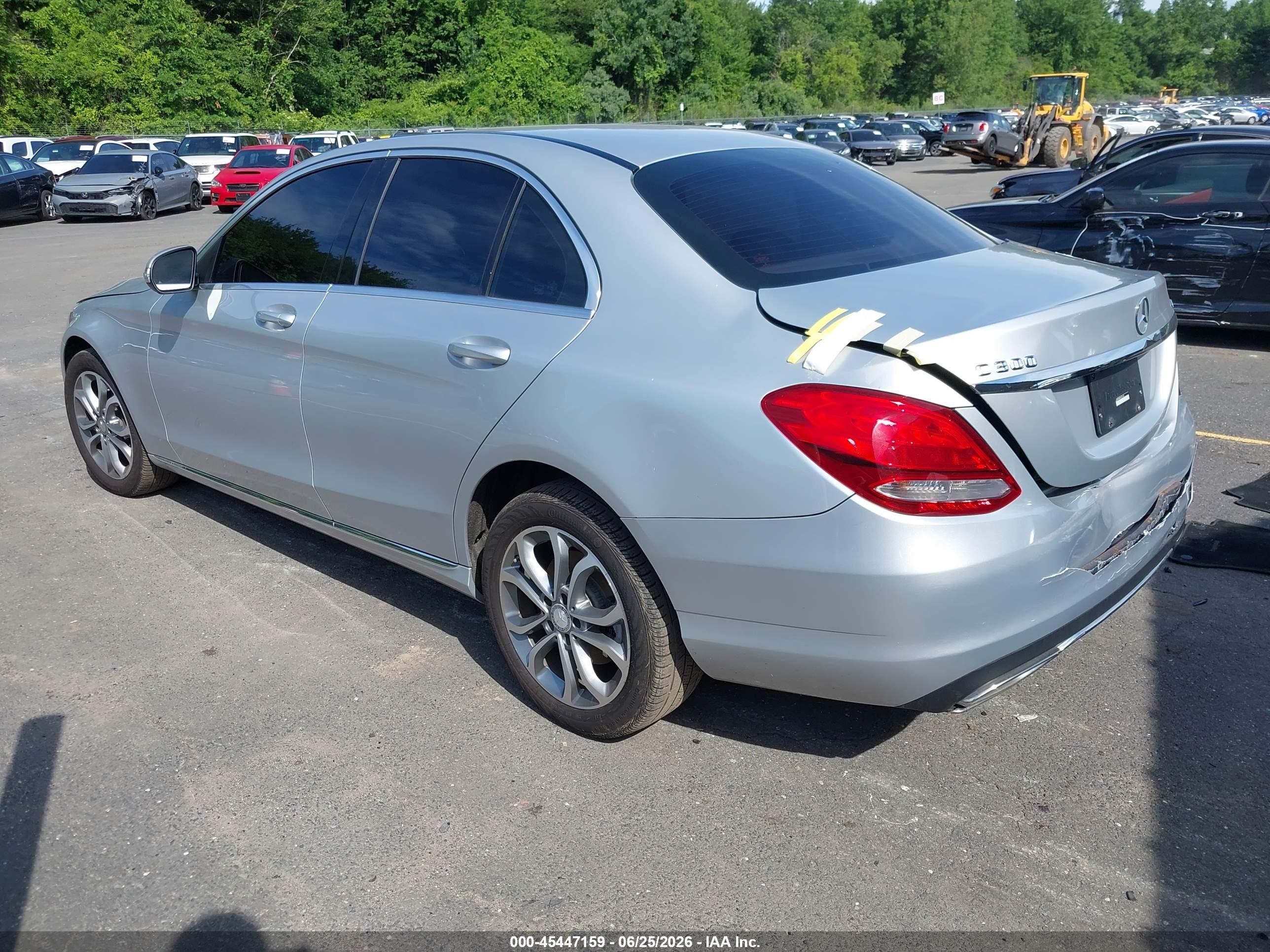 2015 Mercedes-benz C 300 4matic Silver vin: 55SWF4KBXFU051691