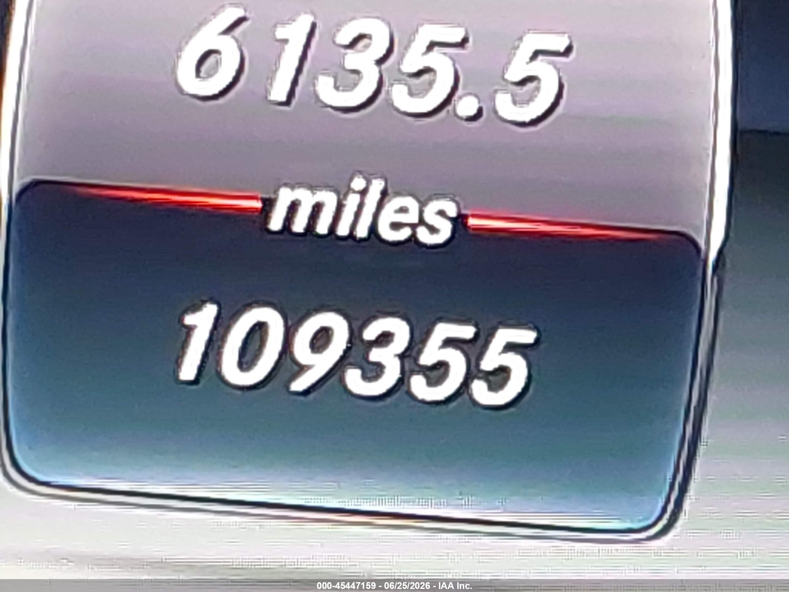 2015 Mercedes-benz C 300 4matic Silver vin: 55SWF4KBXFU051691