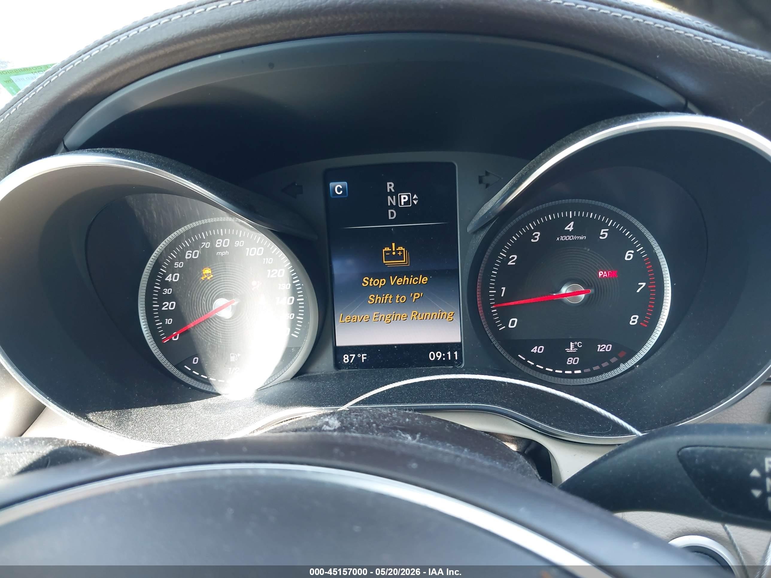 2015 Mercedes-benz C 300 Luxury 4matic Серебряный vin: 55SWF4KBXFU063050