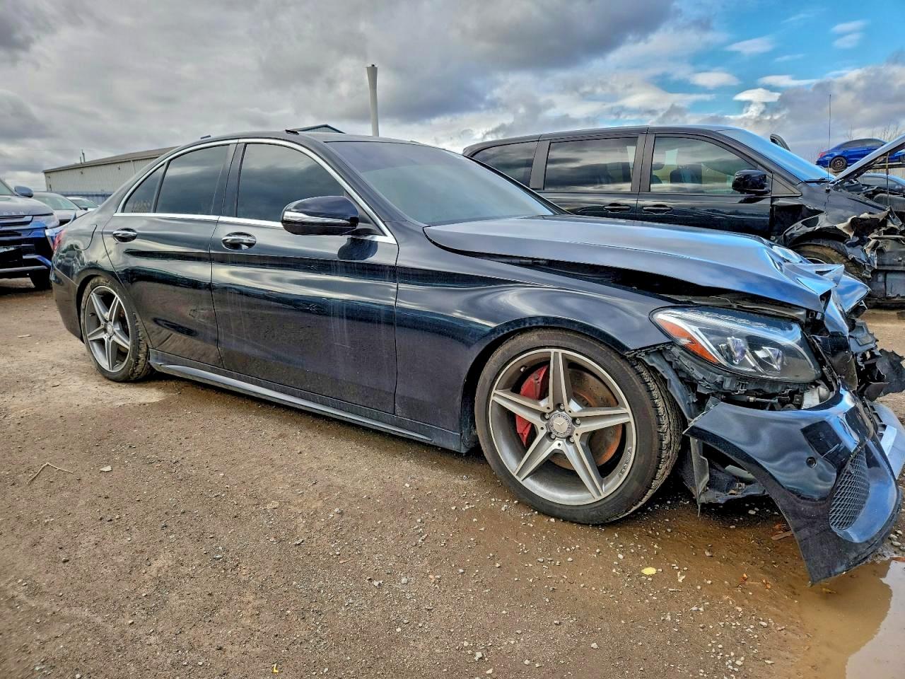 2015 Mercedes-benz C 300 4matic Black vin: 55SWF4KBXFU079538