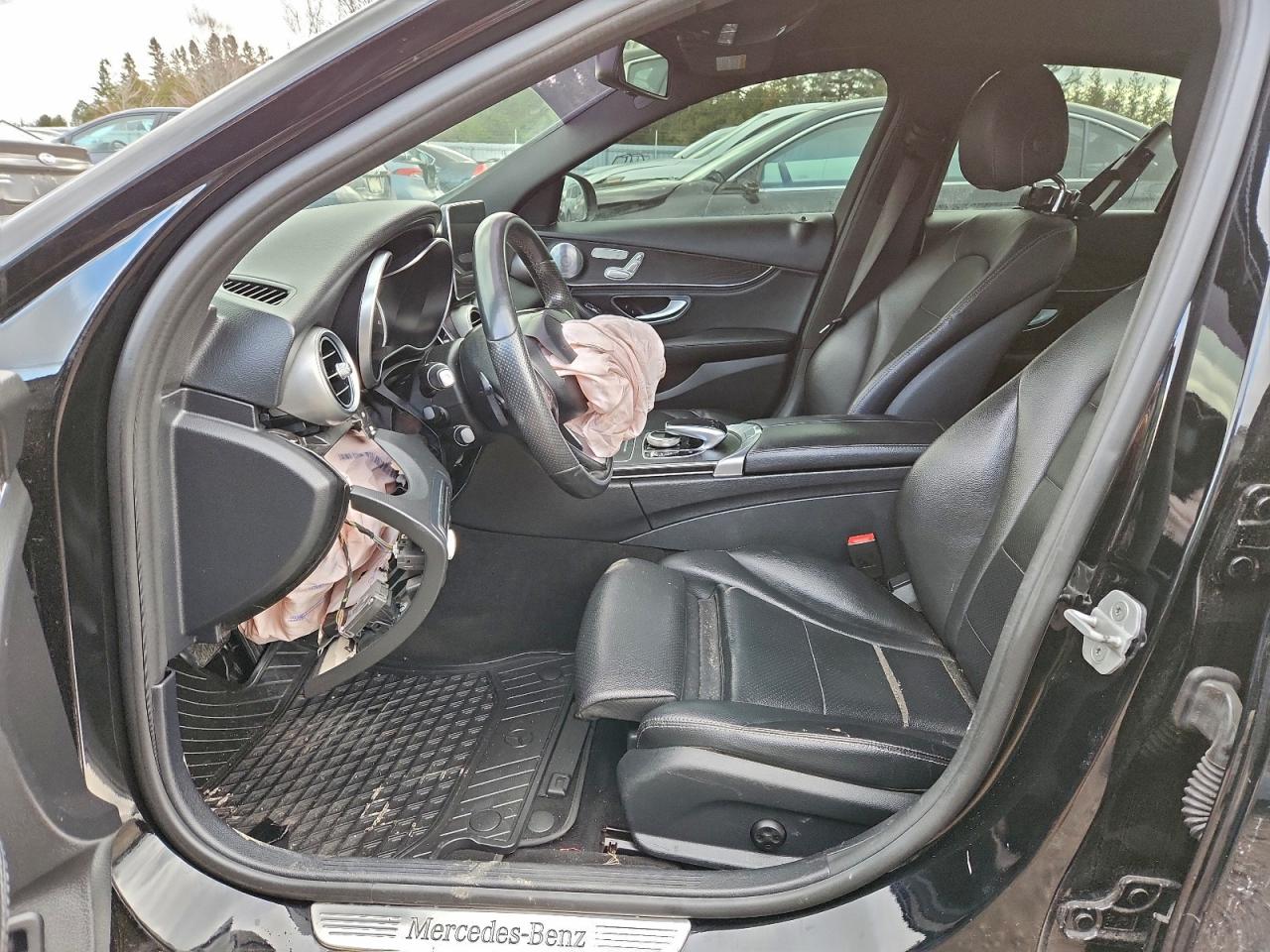 2015 Mercedes-benz C 300 4matic Black vin: 55SWF4KBXFU079538