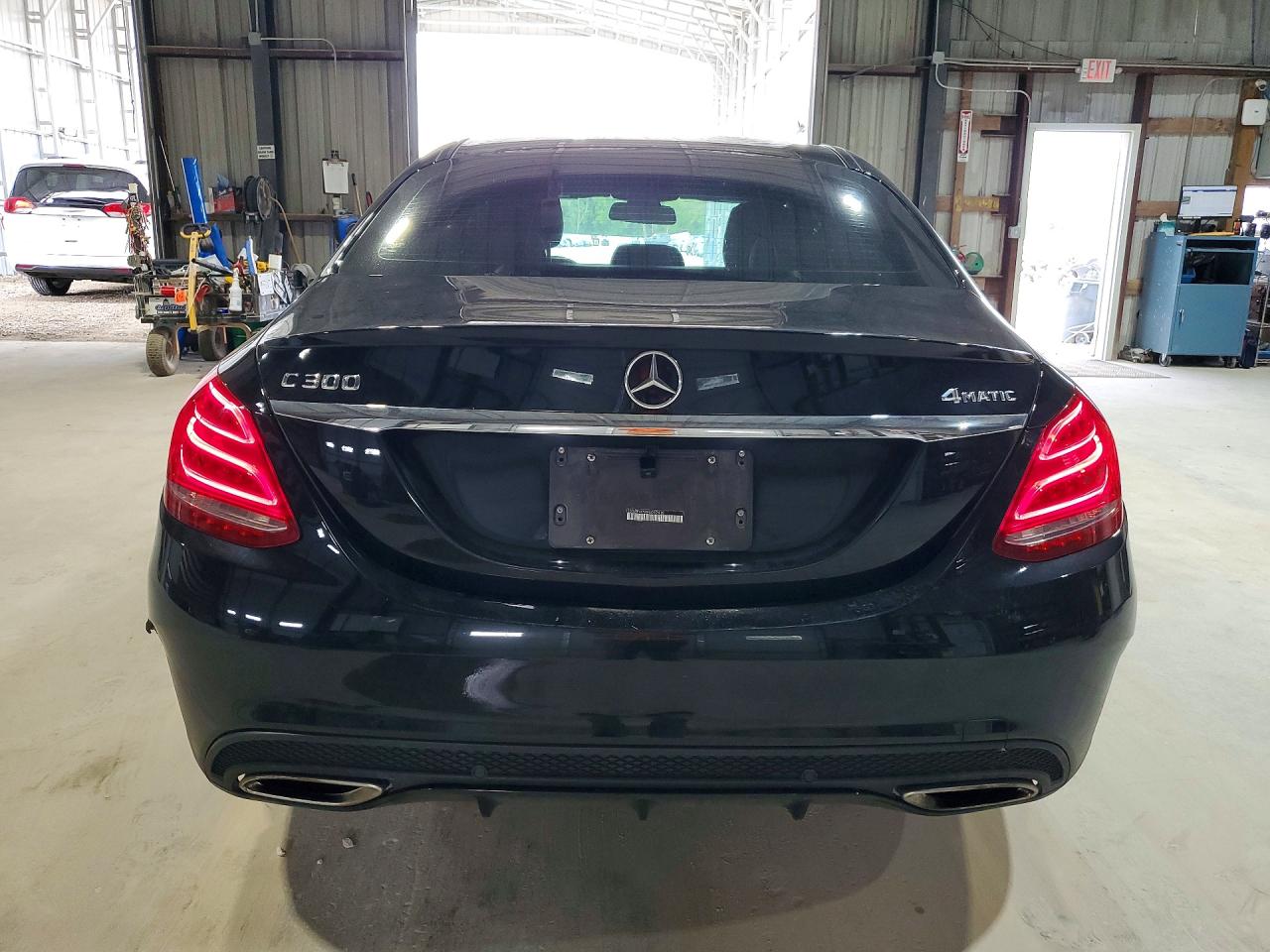 2015 Mercedes-benz C 300 4matic Black vin: 55SWF4KBXFU092418
