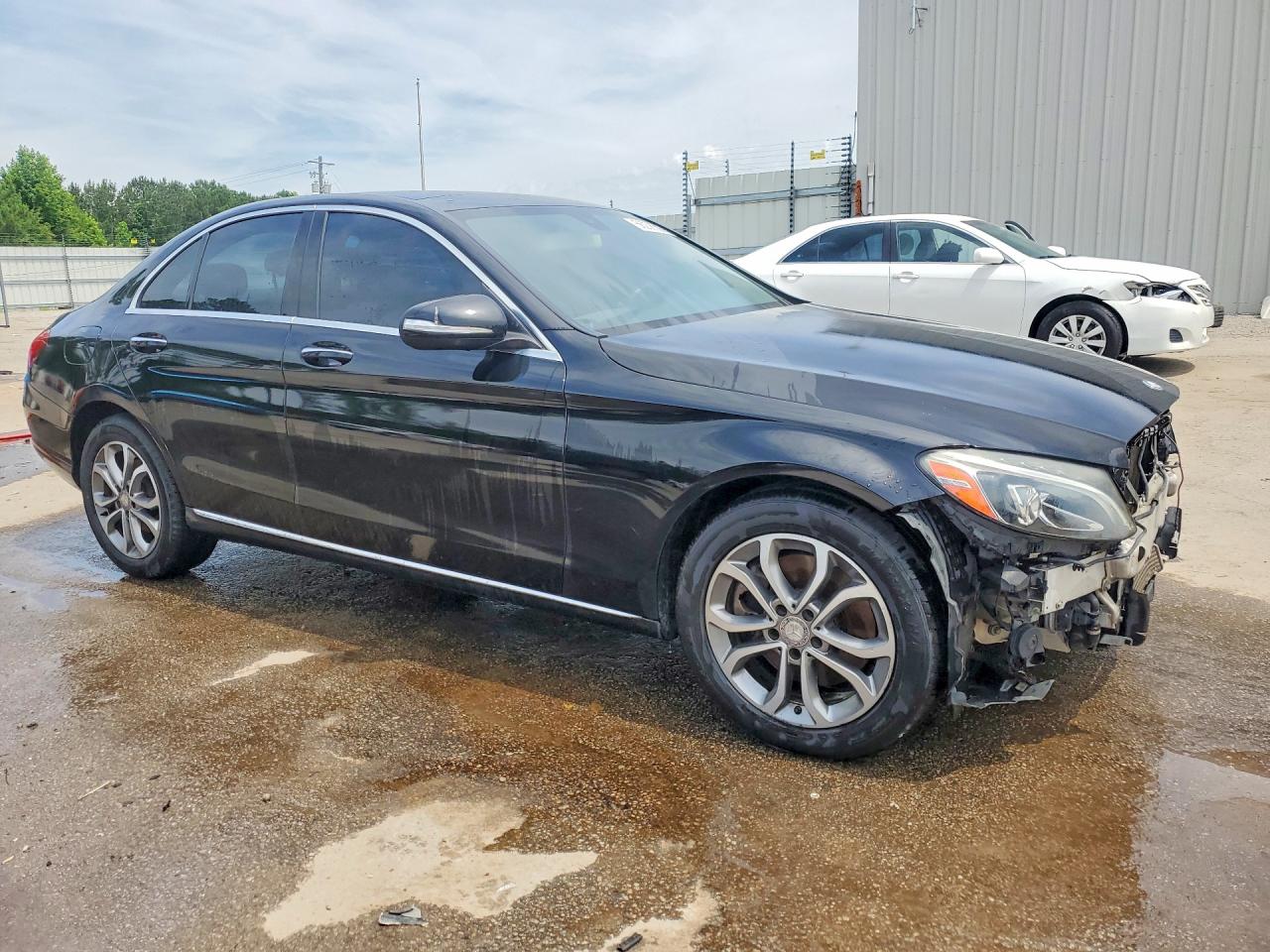 2015 Mercedes-benz C 300 4matic Black vin: 55SWF4KBXFU095884