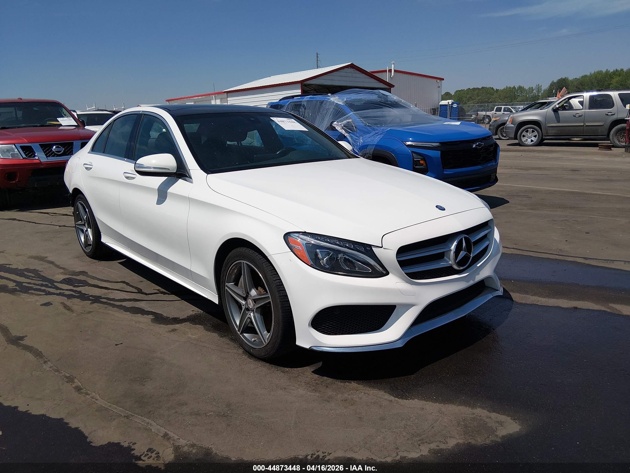2015 Mercedes-benz C 400 4matic White vin: 55SWF6GB0FU014816
