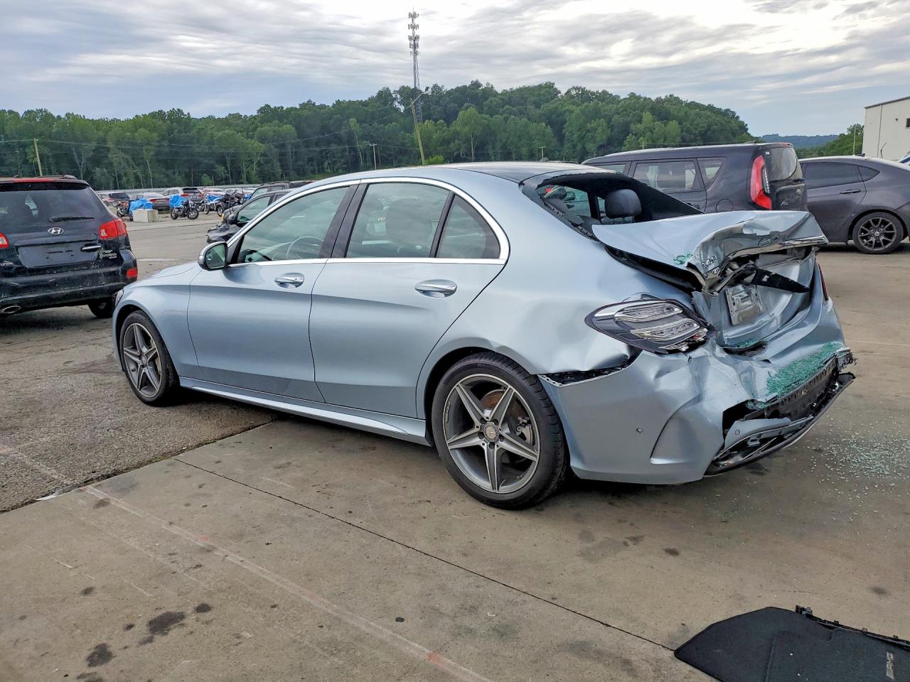 2015 Mercedes-benz C 400 4matic Silver vin: 55SWF6GB1FU000228