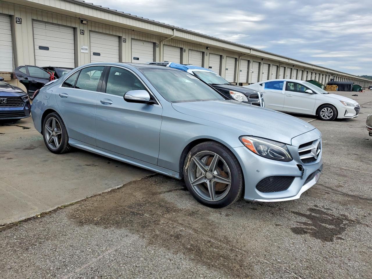 2015 Mercedes-benz C 400 4matic Silver vin: 55SWF6GB1FU000228