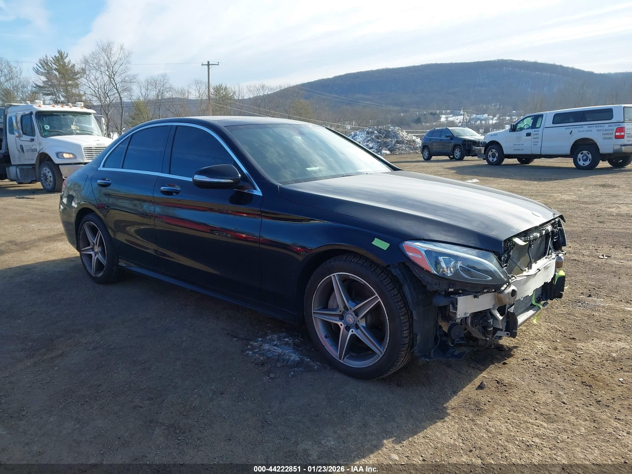 2015 Mercedes-benz C 400 4matic Черный vin: 55SWF6GB1FU026599