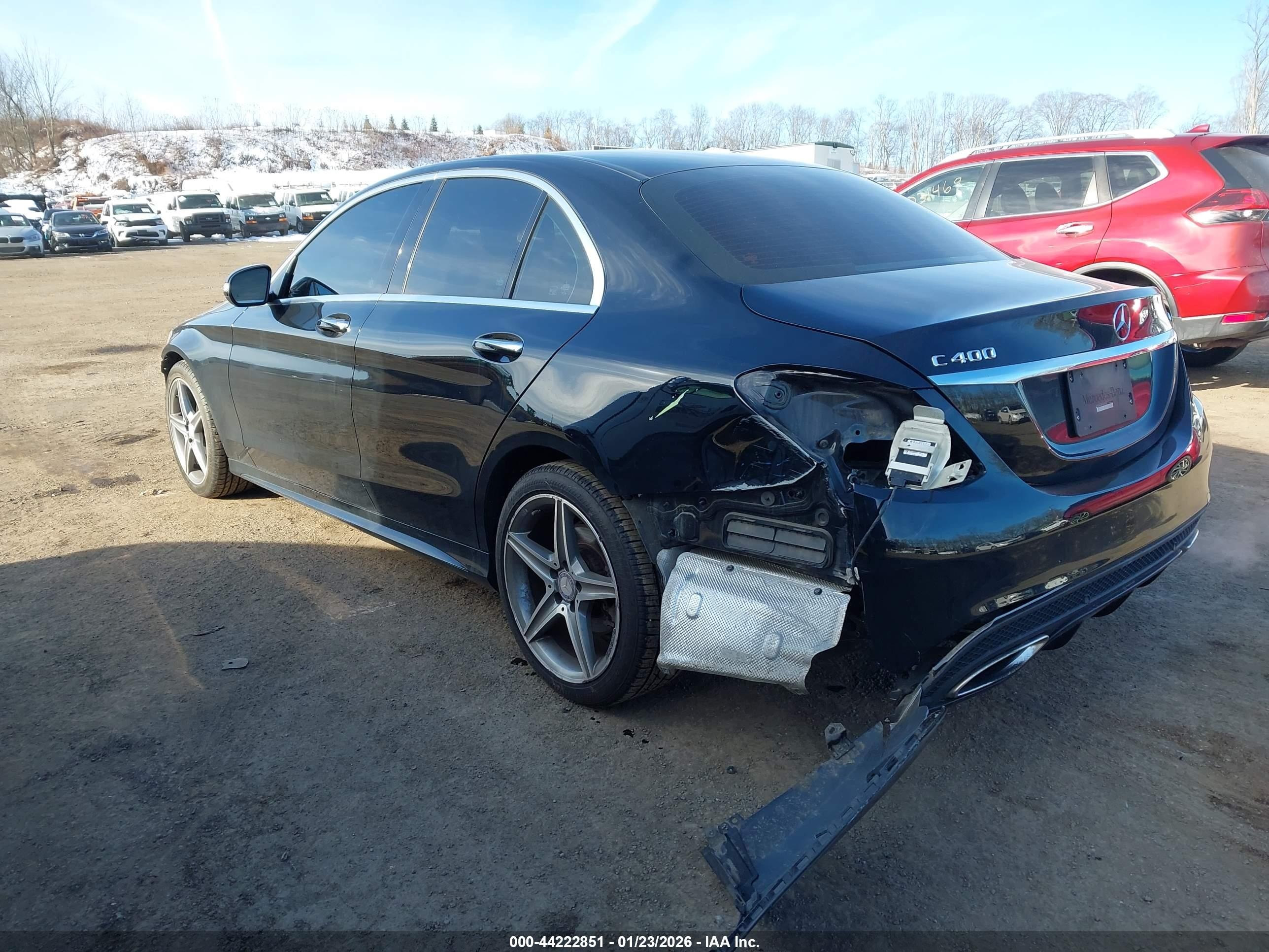 2015 Mercedes-benz C 400 4matic Черный vin: 55SWF6GB1FU026599