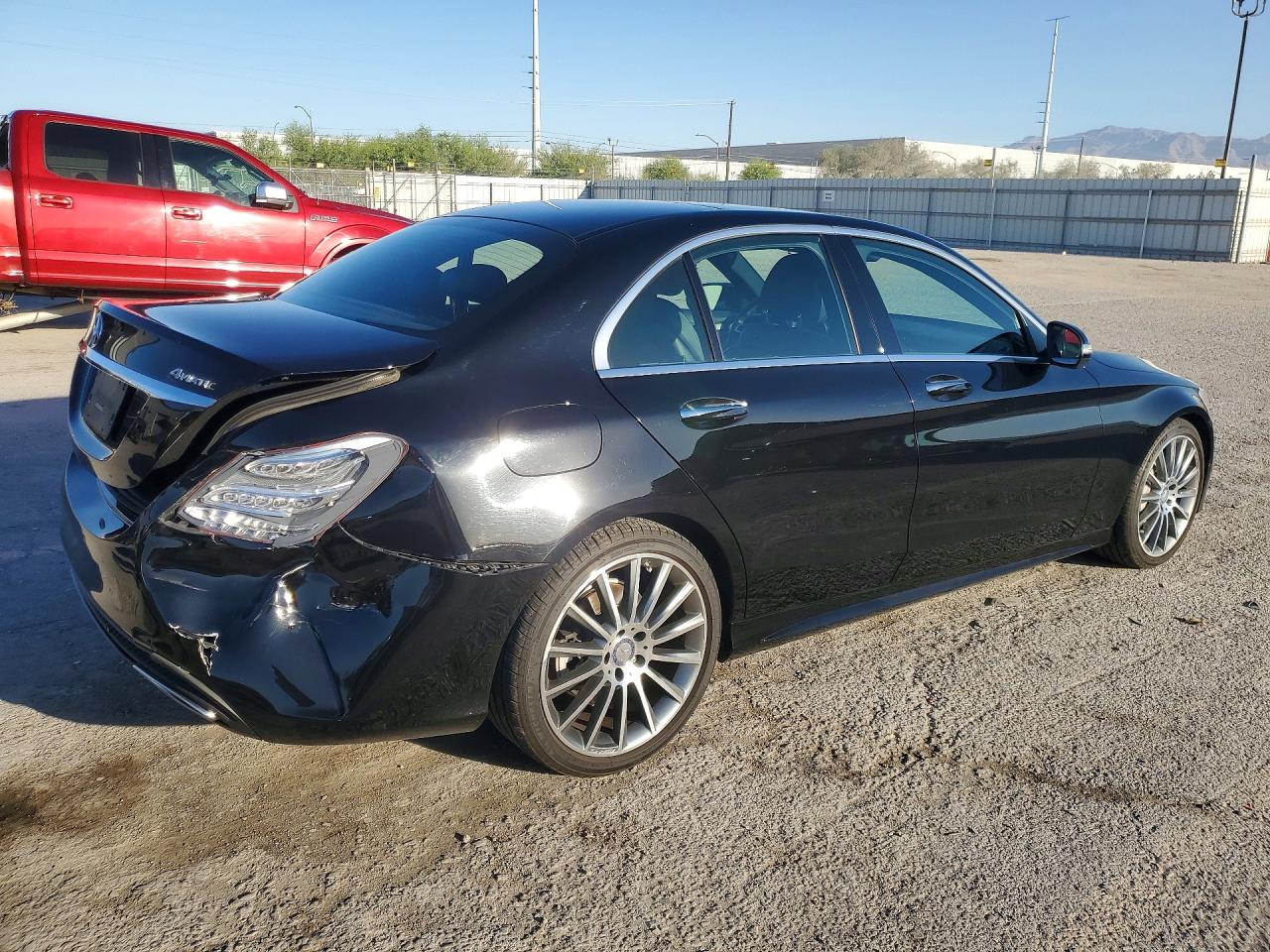 2015 Mercedes-benz C 400 4matic Черный vin: 55SWF6GB1FU027316