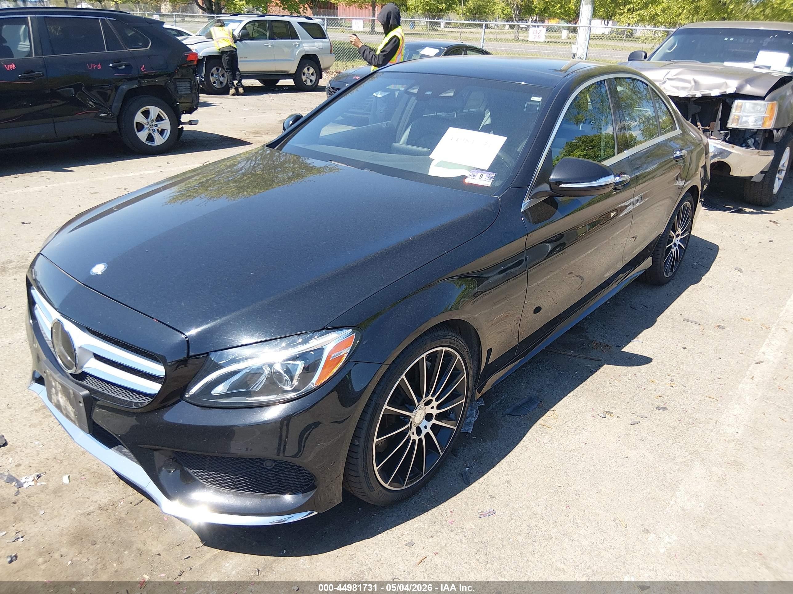 2015 Mercedes-benz C 400 4matic Black vin: 55SWF6GB1FU030913