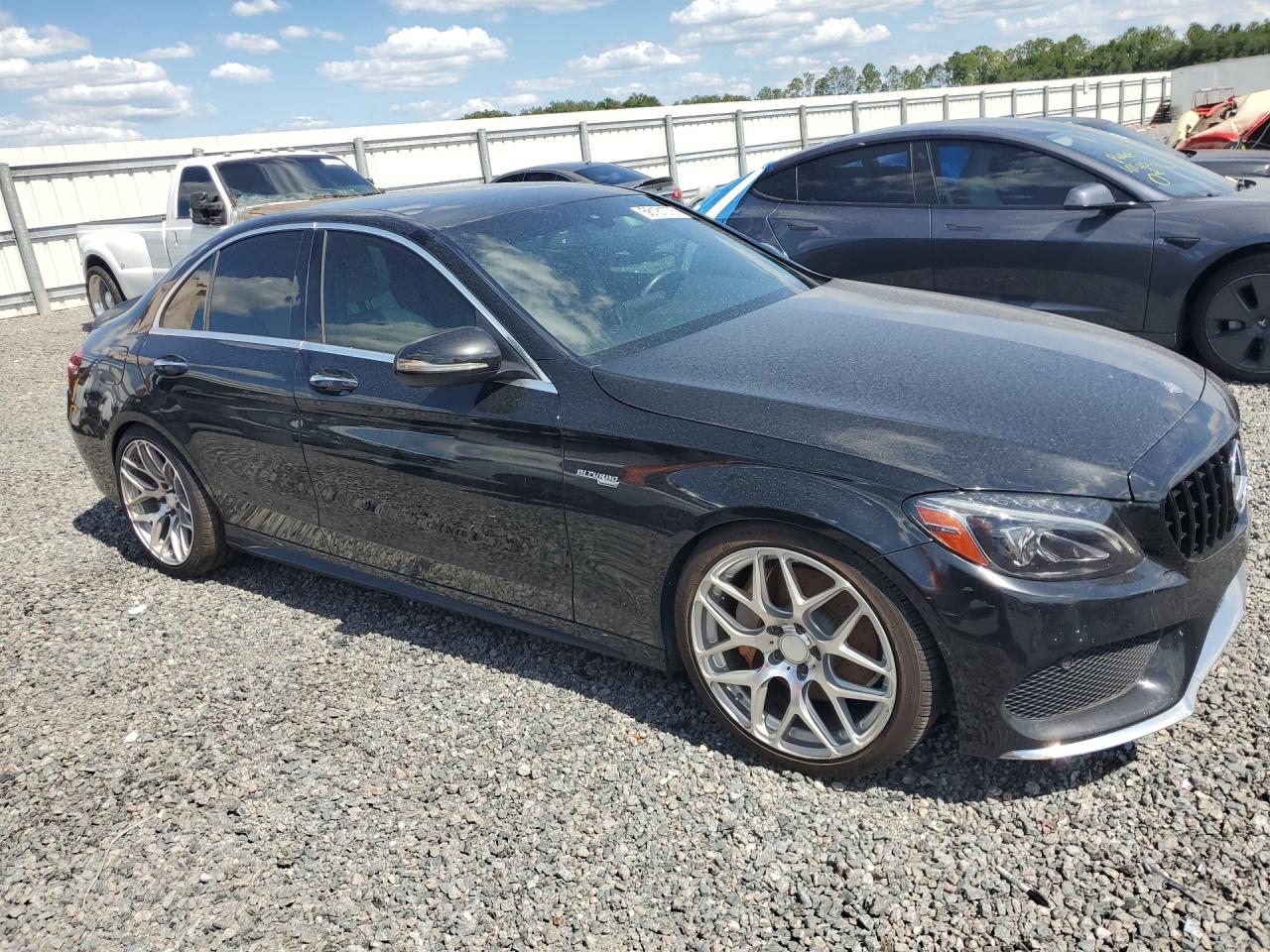 2015 Mercedes-benz C 400 4matic Черный vin: 55SWF6GB1FU032239