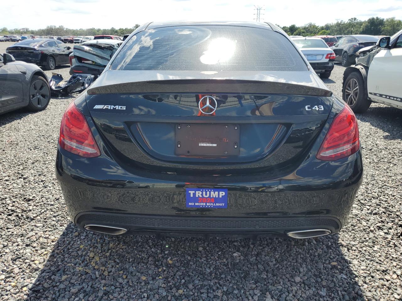 2015 Mercedes-benz C 400 4matic Черный vin: 55SWF6GB1FU032239