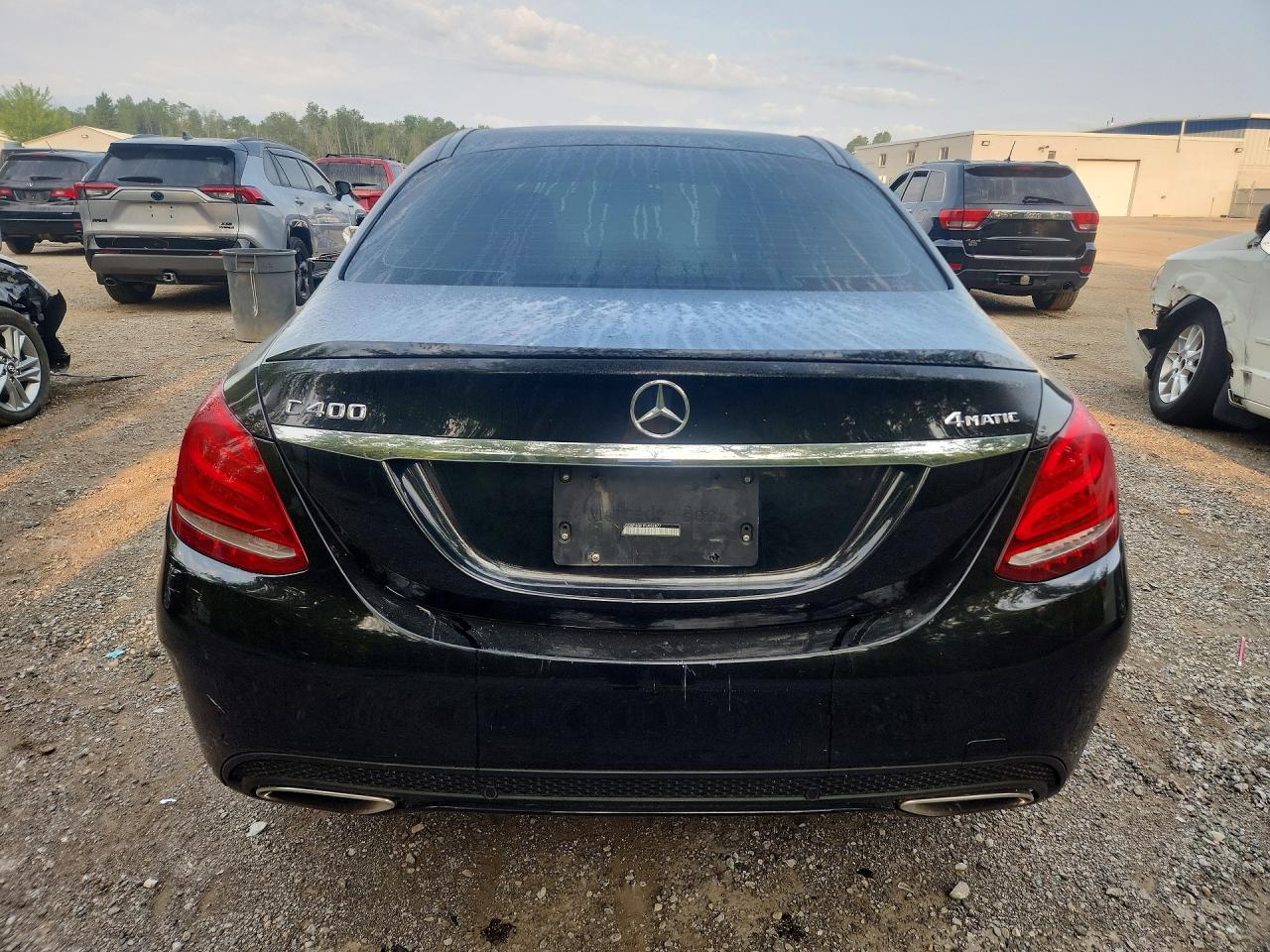 2015 Mercedes-benz C 400 4matic Black vin: 55SWF6GB1FU052877