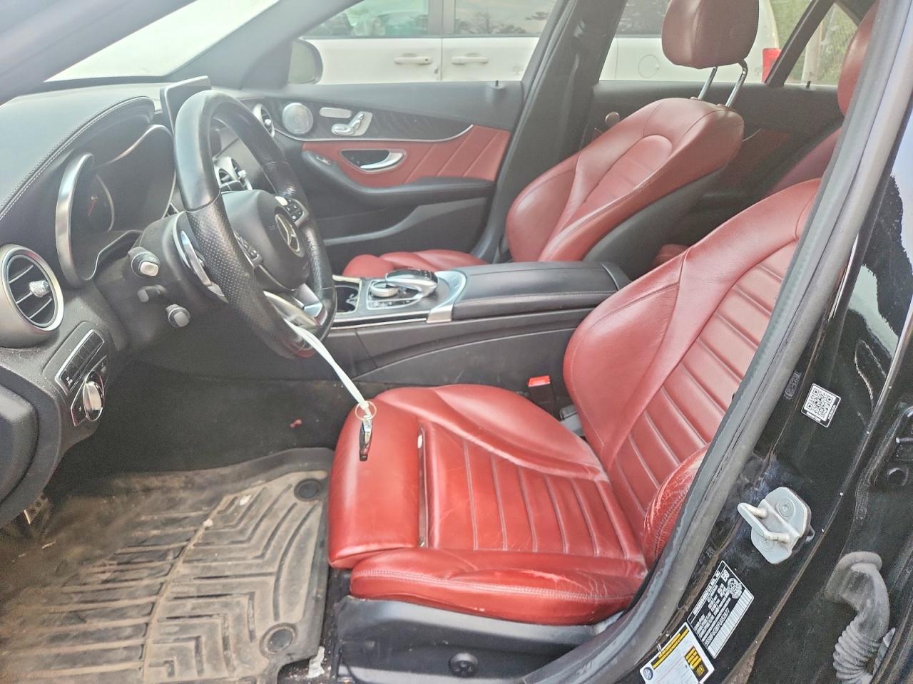 2015 Mercedes-benz C 400 4matic Black vin: 55SWF6GB1FU052877