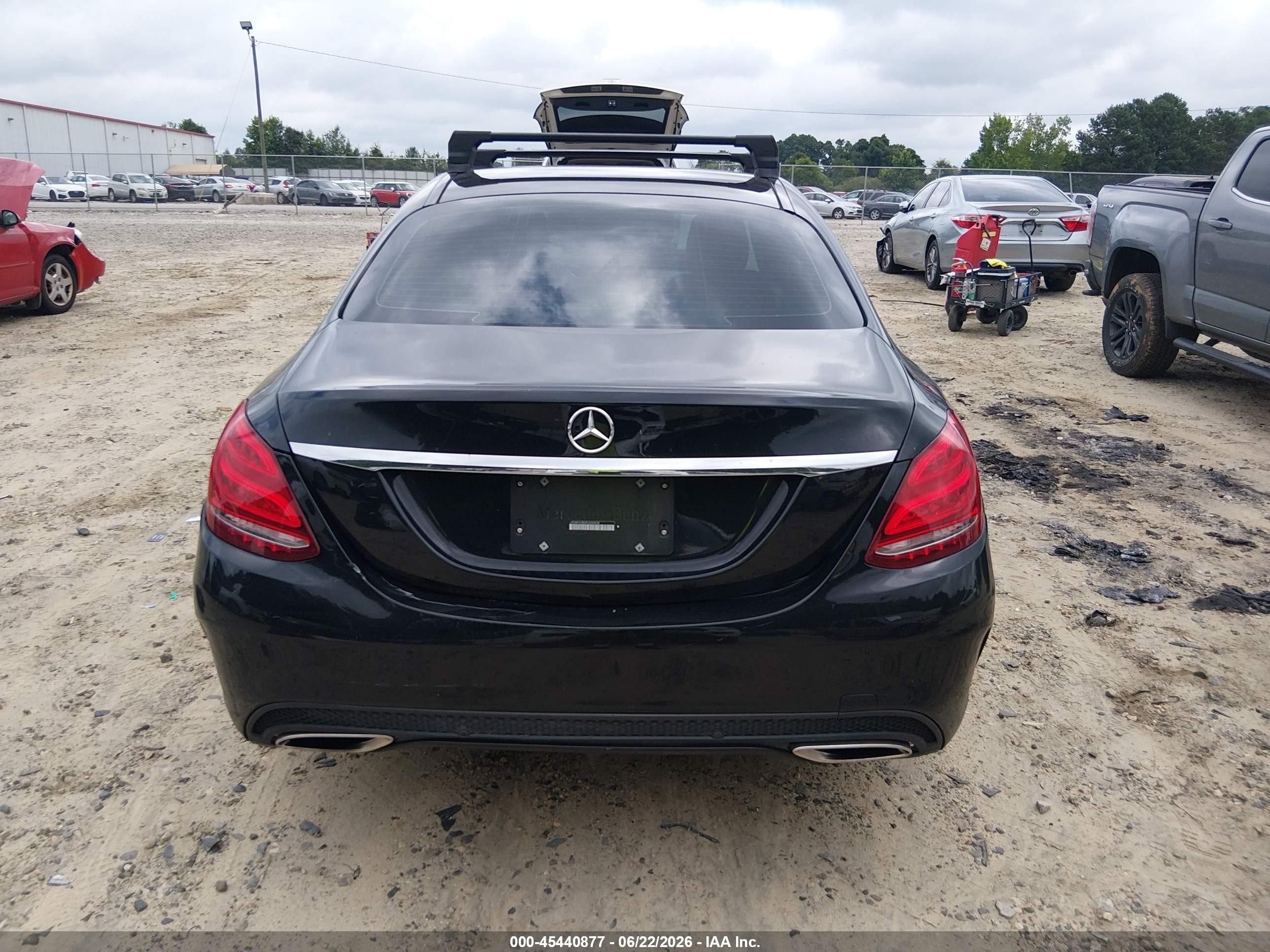2015 Mercedes-benz C 400 4matic Black vin: 55SWF6GB2FU030838