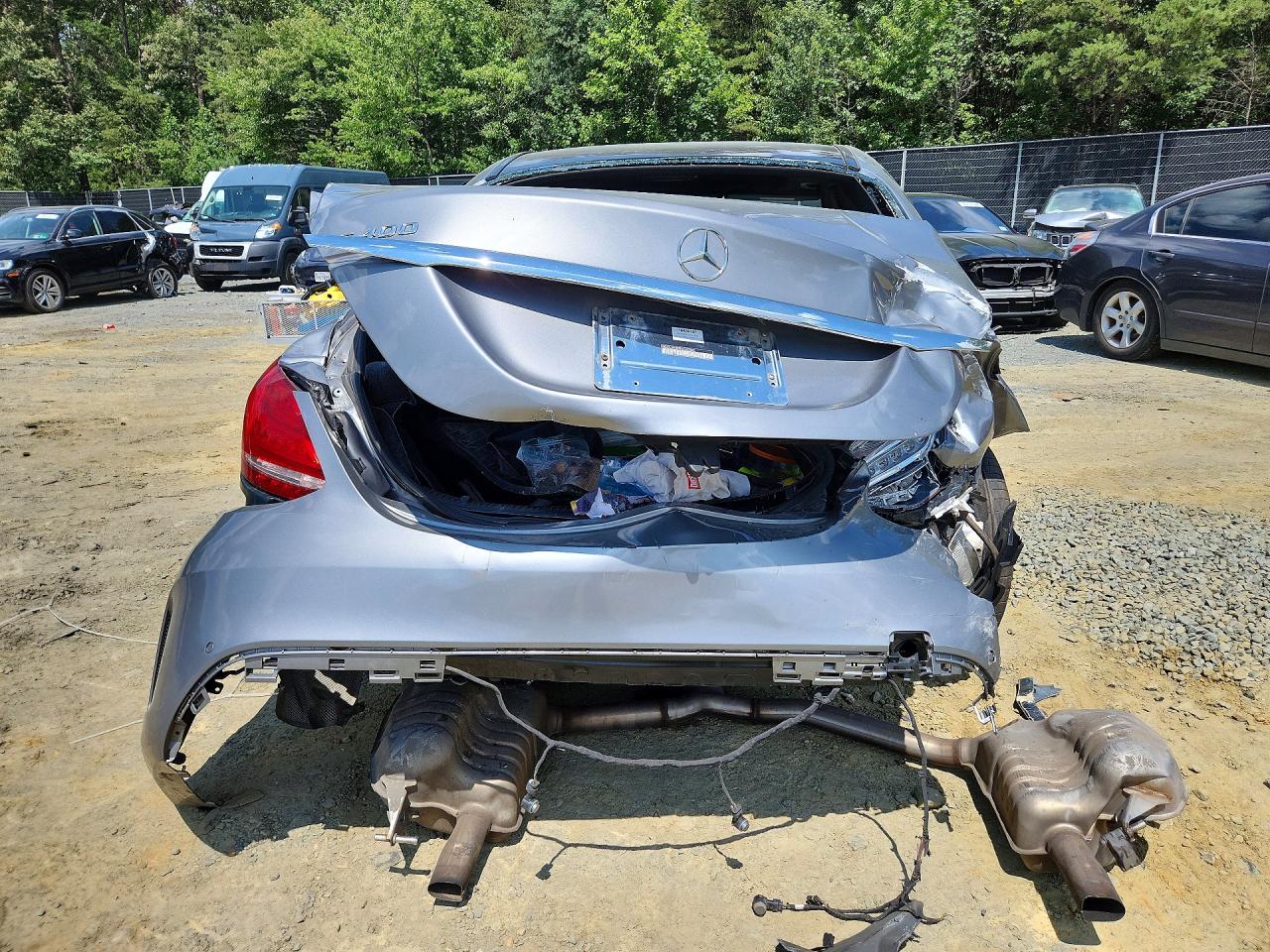 2015 Mercedes-benz C 400 4matic Silver vin: 55SWF6GB2FU051043