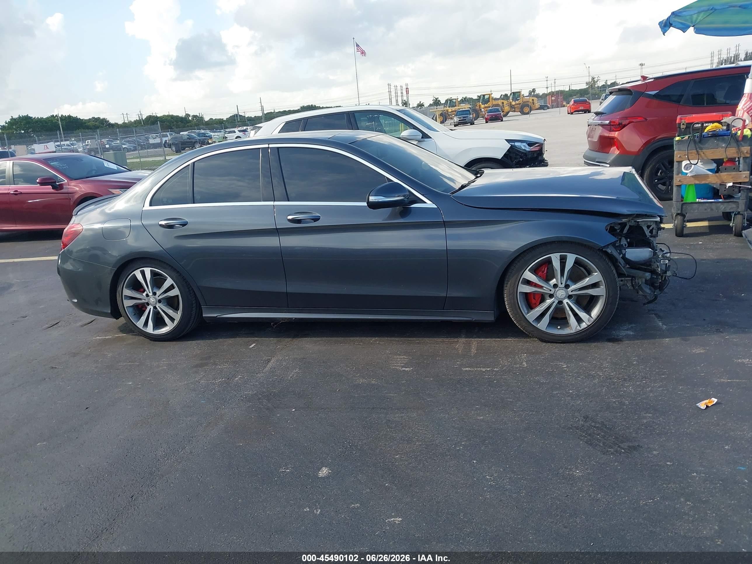 2015 Mercedes-benz C 400 4matic Gray vin: 55SWF6GB4FU010753