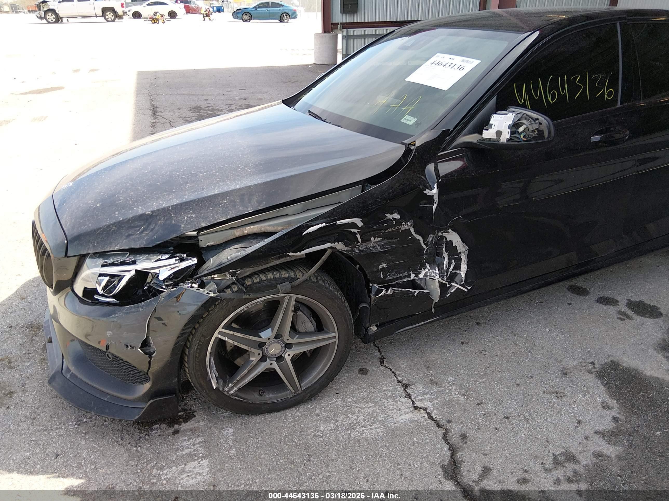 2015 Mercedes-benz C 400 4matic Black vin: 55SWF6GB4FU032820