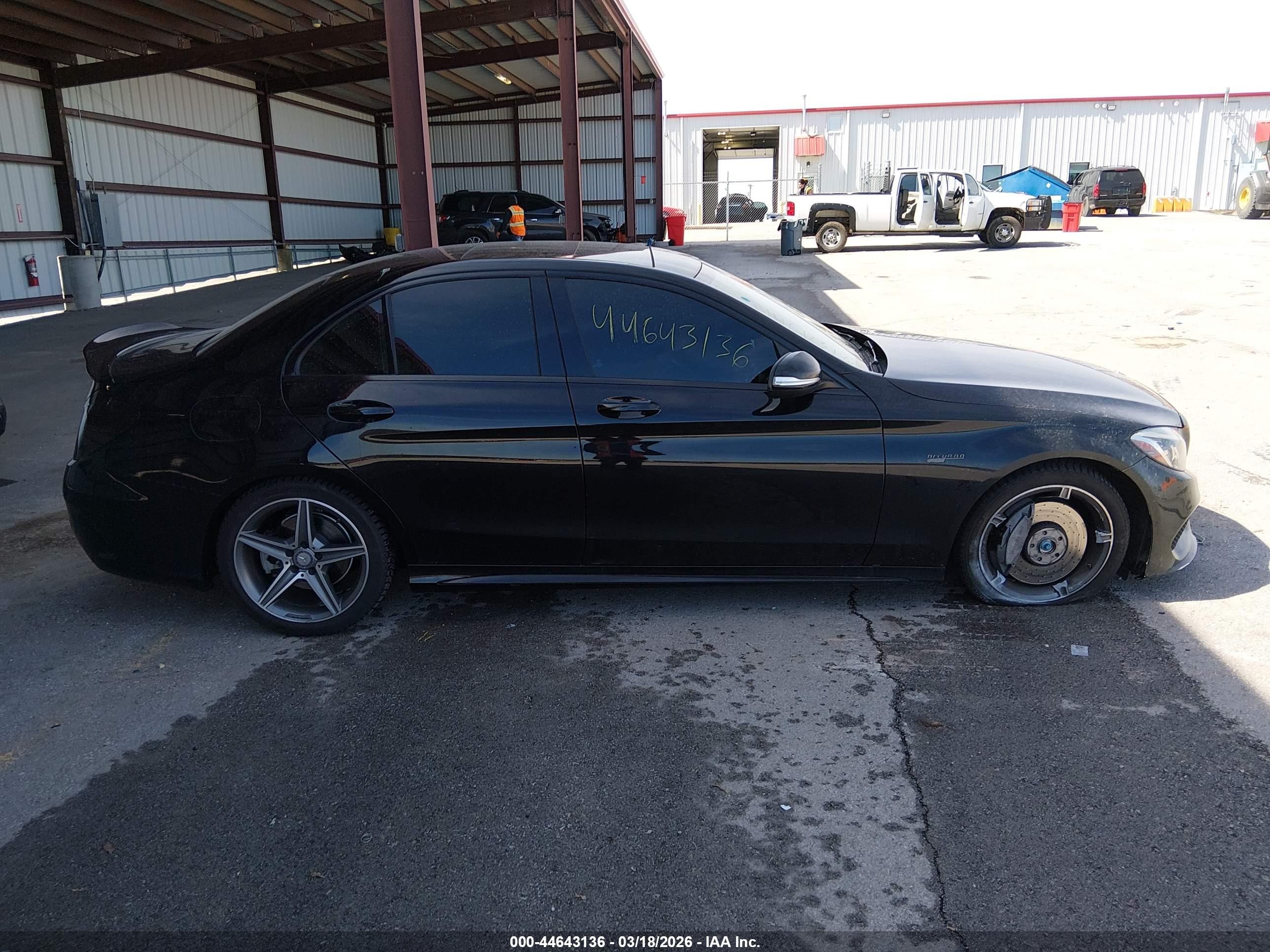 2015 Mercedes-benz C 400 4matic Black vin: 55SWF6GB4FU032820