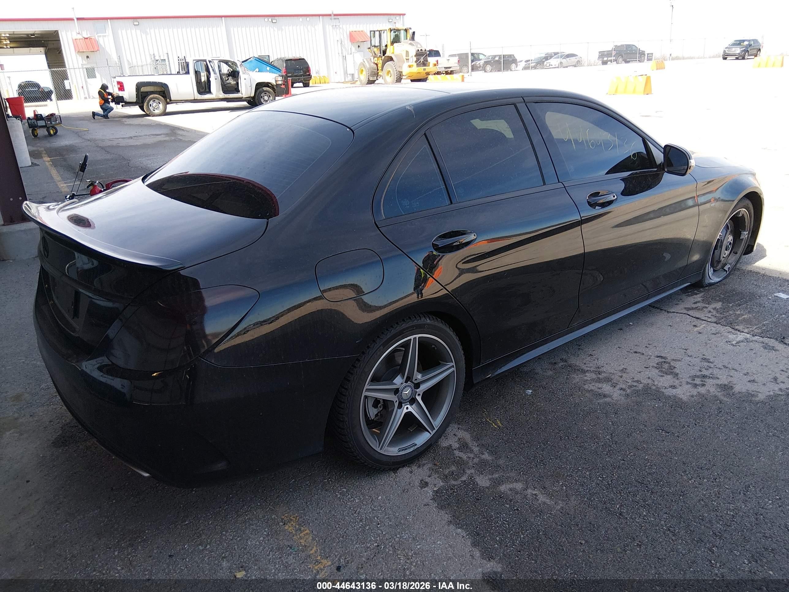 2015 Mercedes-benz C 400 4matic Black vin: 55SWF6GB4FU032820