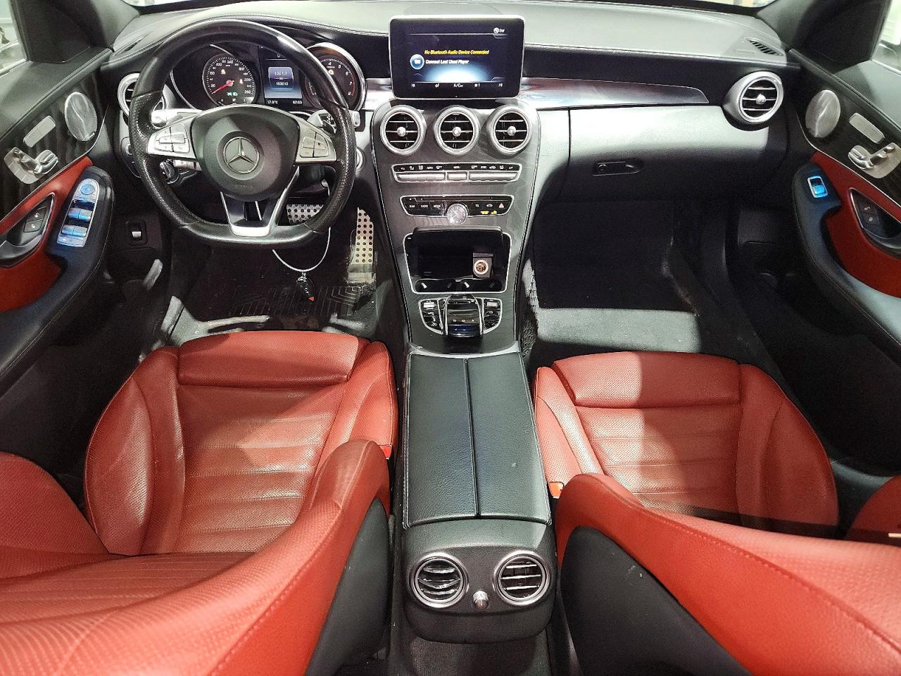 2015 Mercedes Benz C 400 4matic White vin: 55SWF6GB4FU048516