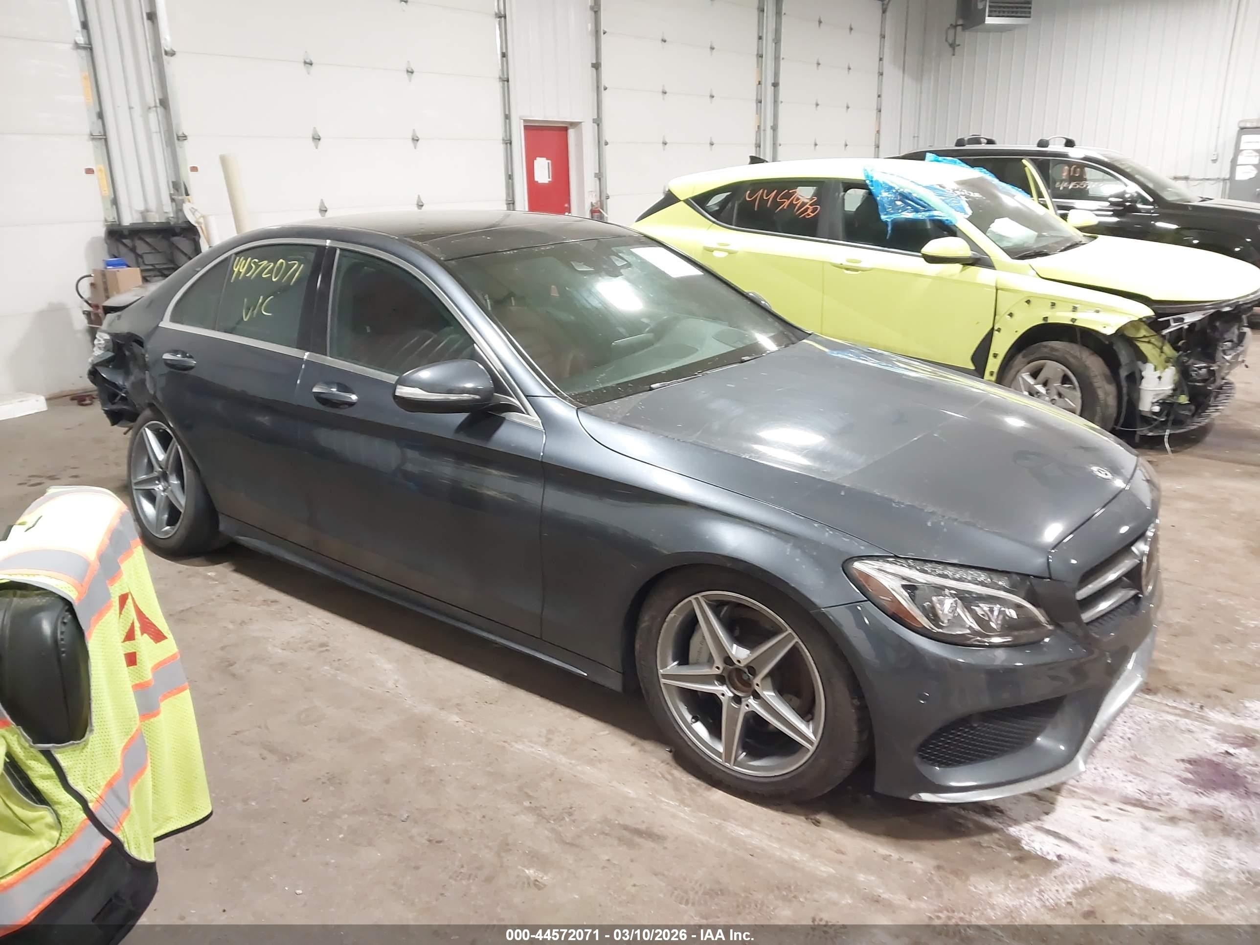 2015 Mercedes-benz C 400 4matic Gray vin: 55SWF6GB5FU019123